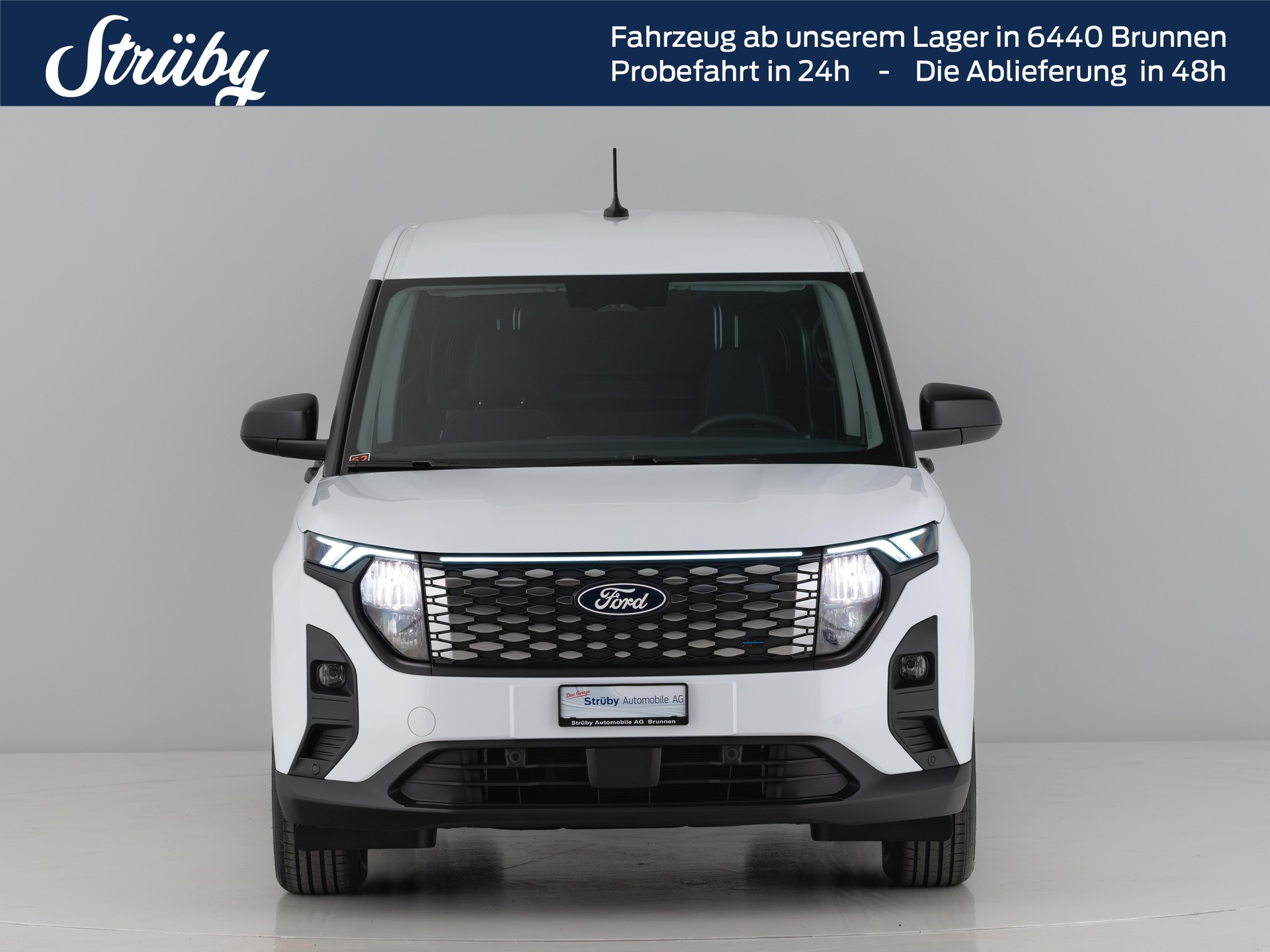 FORD E-Transit Courier Van Trend-showroom-element-1