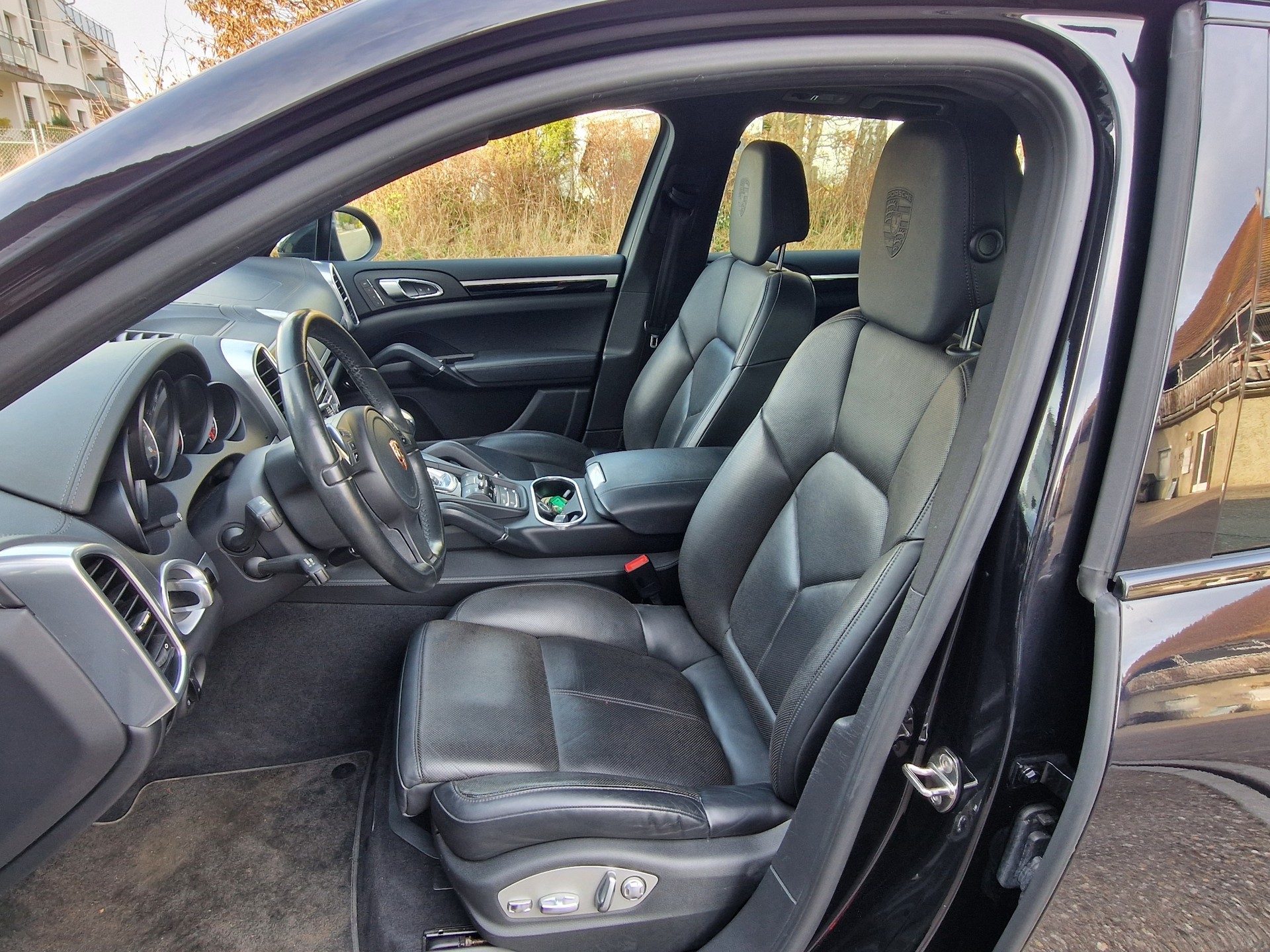 PORSCHE Cayenne S Diesel-image-12