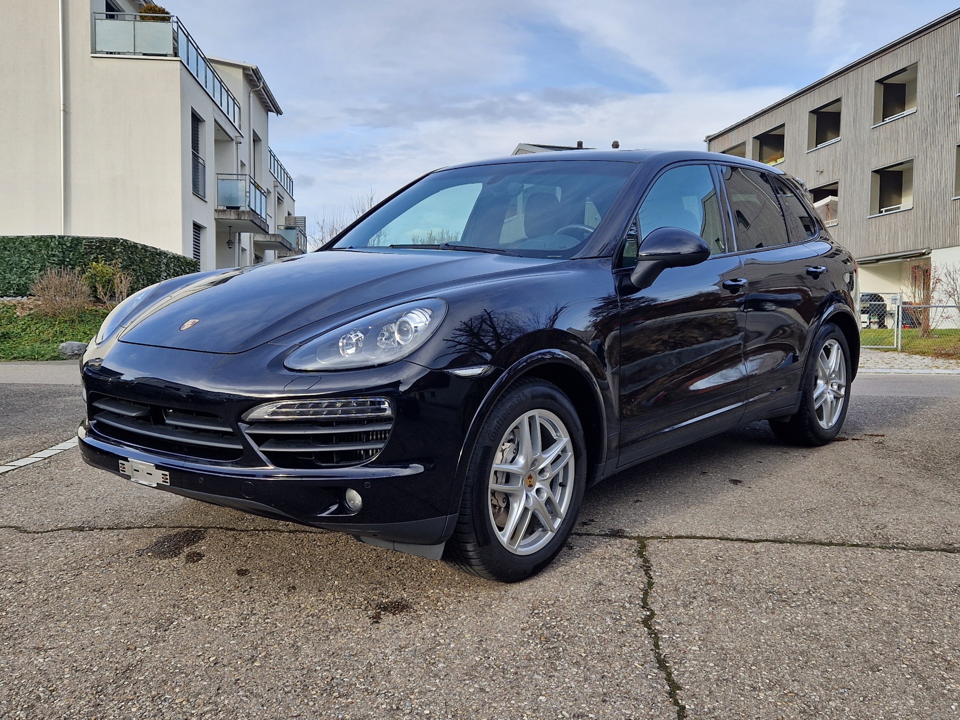 PORSCHE Cayenne S Diesel-image-2