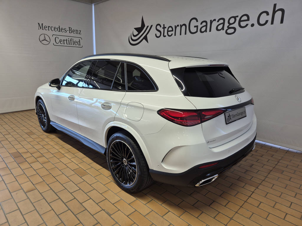 MERCEDES-BENZ GLC 300 de 4Matic AMG Line EQ Star-showroom-element-2