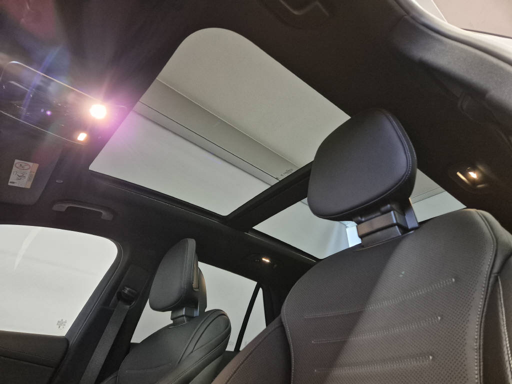 MERCEDES-BENZ GLC 300 de 4Matic AMG Line EQ Star-image-4