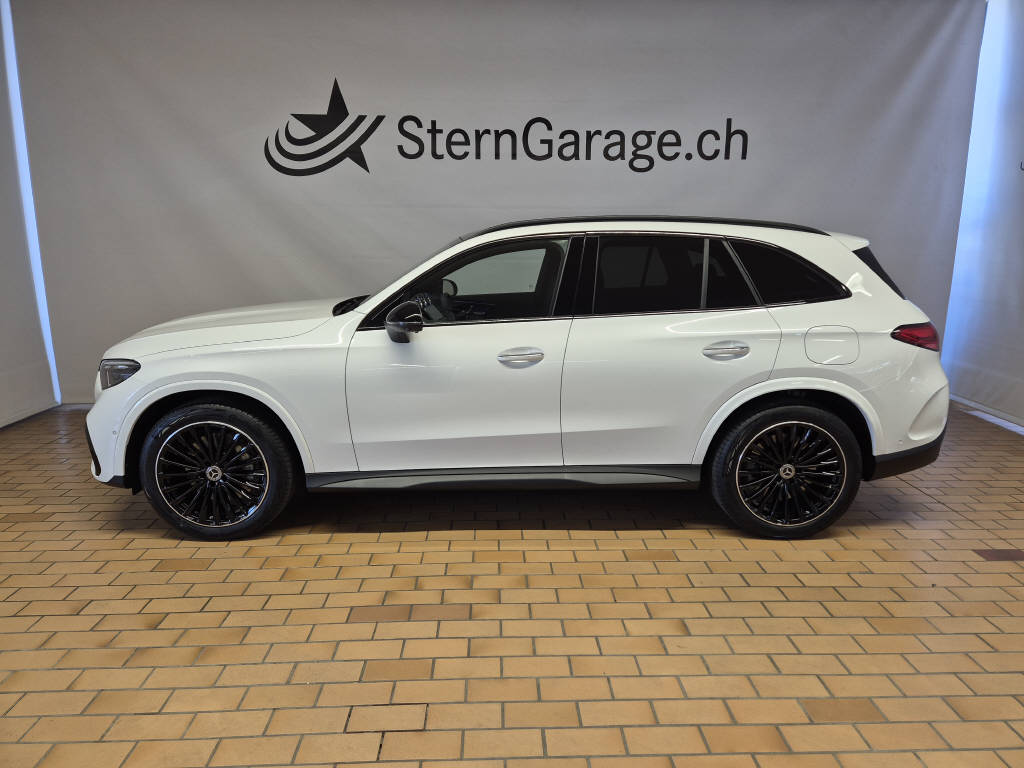 MERCEDES-BENZ GLC 300 de 4Matic AMG Line EQ Star-showroom-element-1