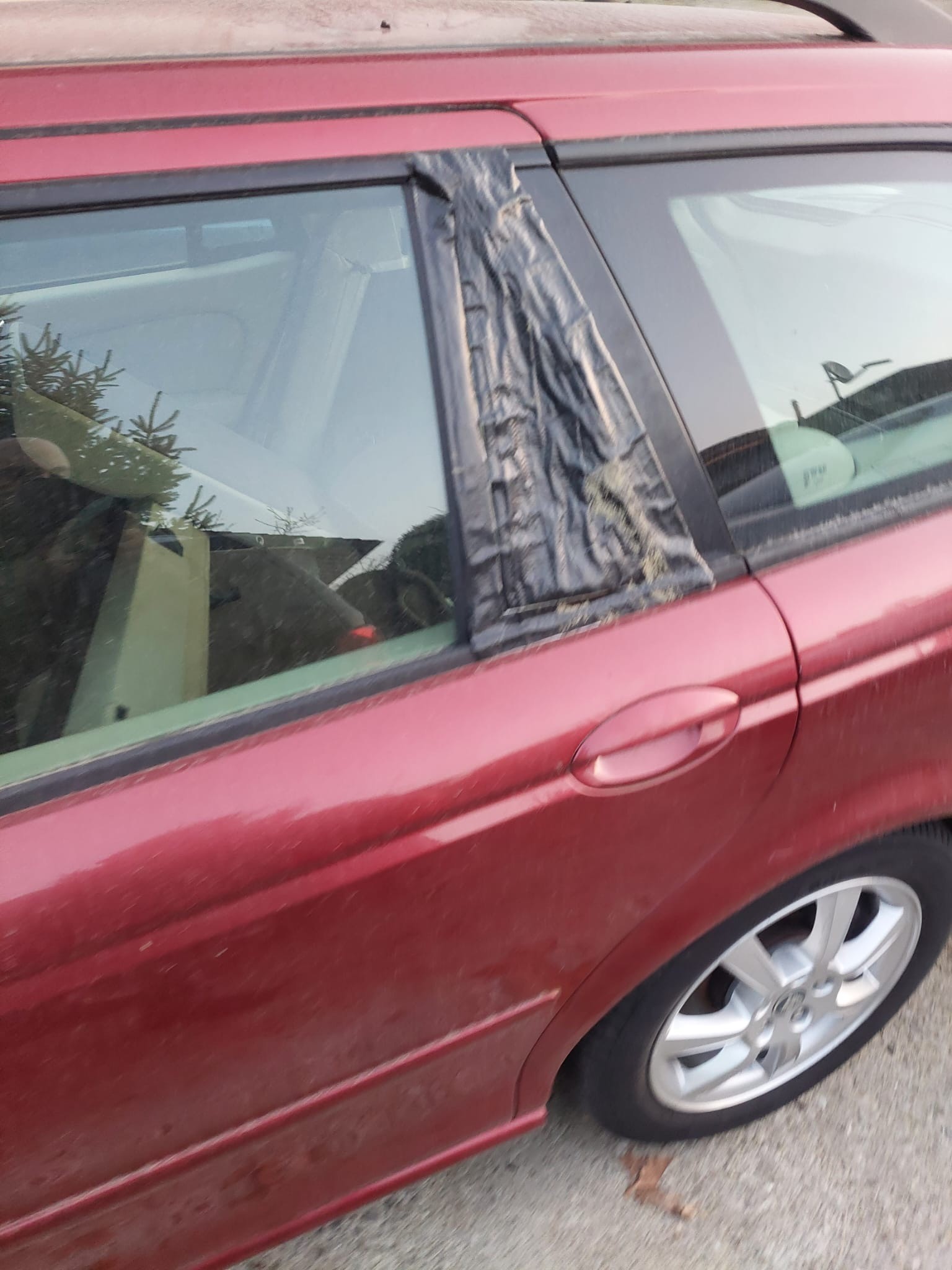 JAGUAR X-Type Estate 2.0D Classic-image-4