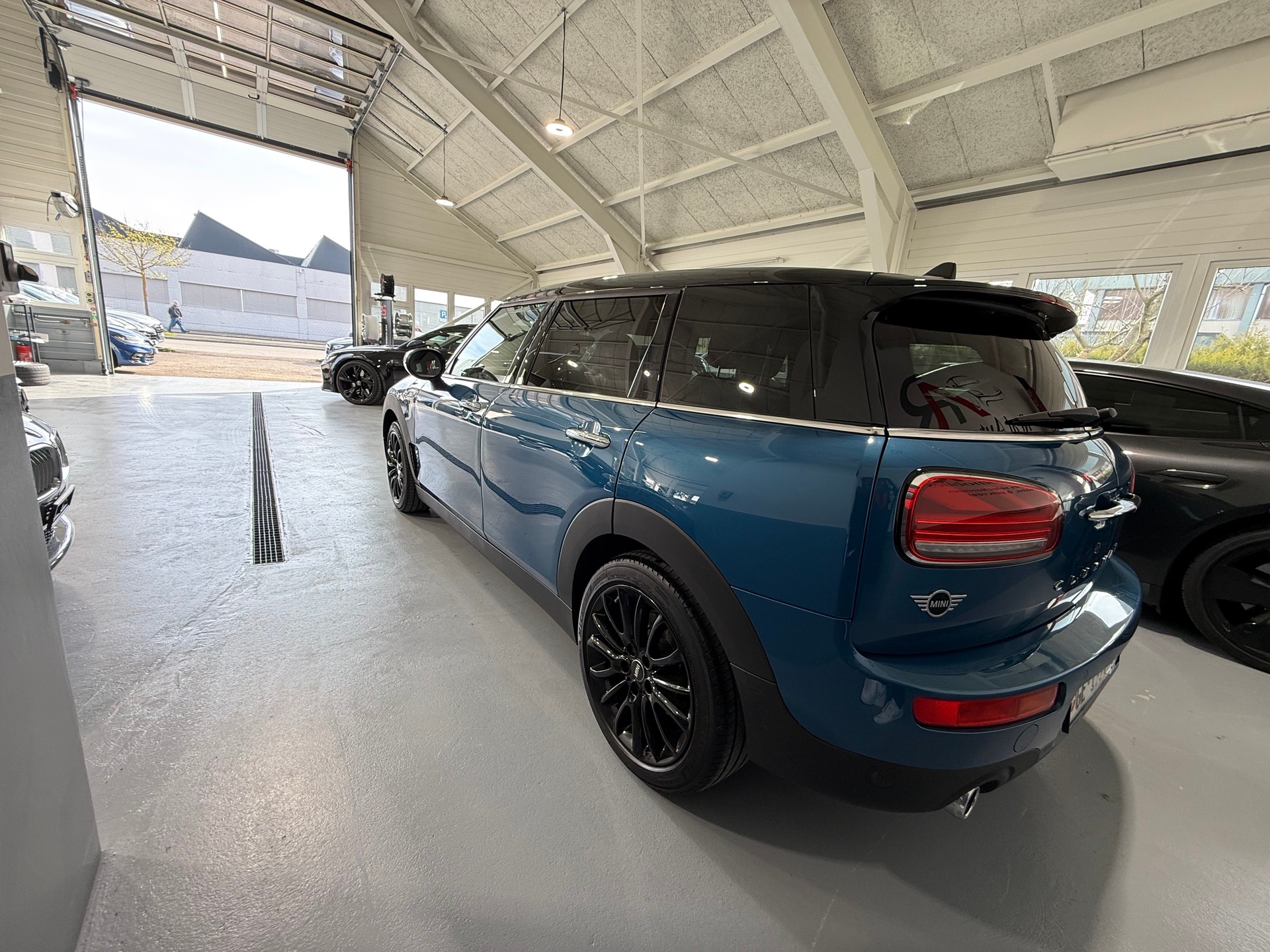 MINI Clubman Cooper Untold Edition Steptronic DKG-image-5