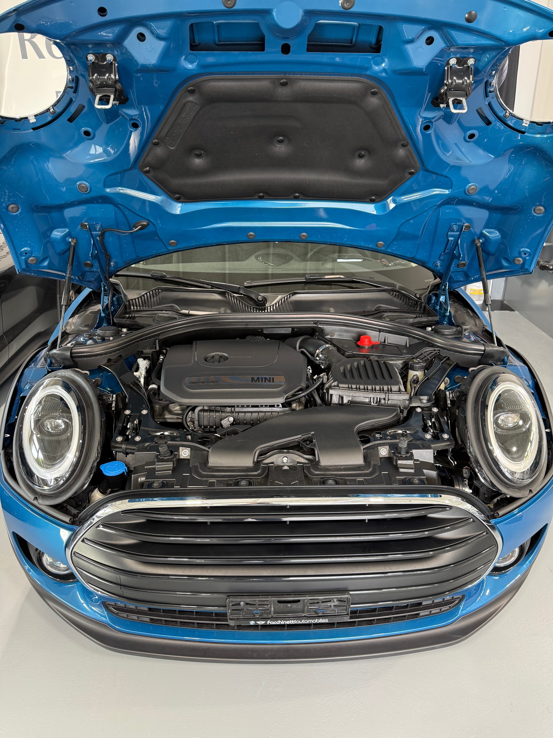 MINI Clubman Cooper Untold Edition Steptronic DKG-image-11