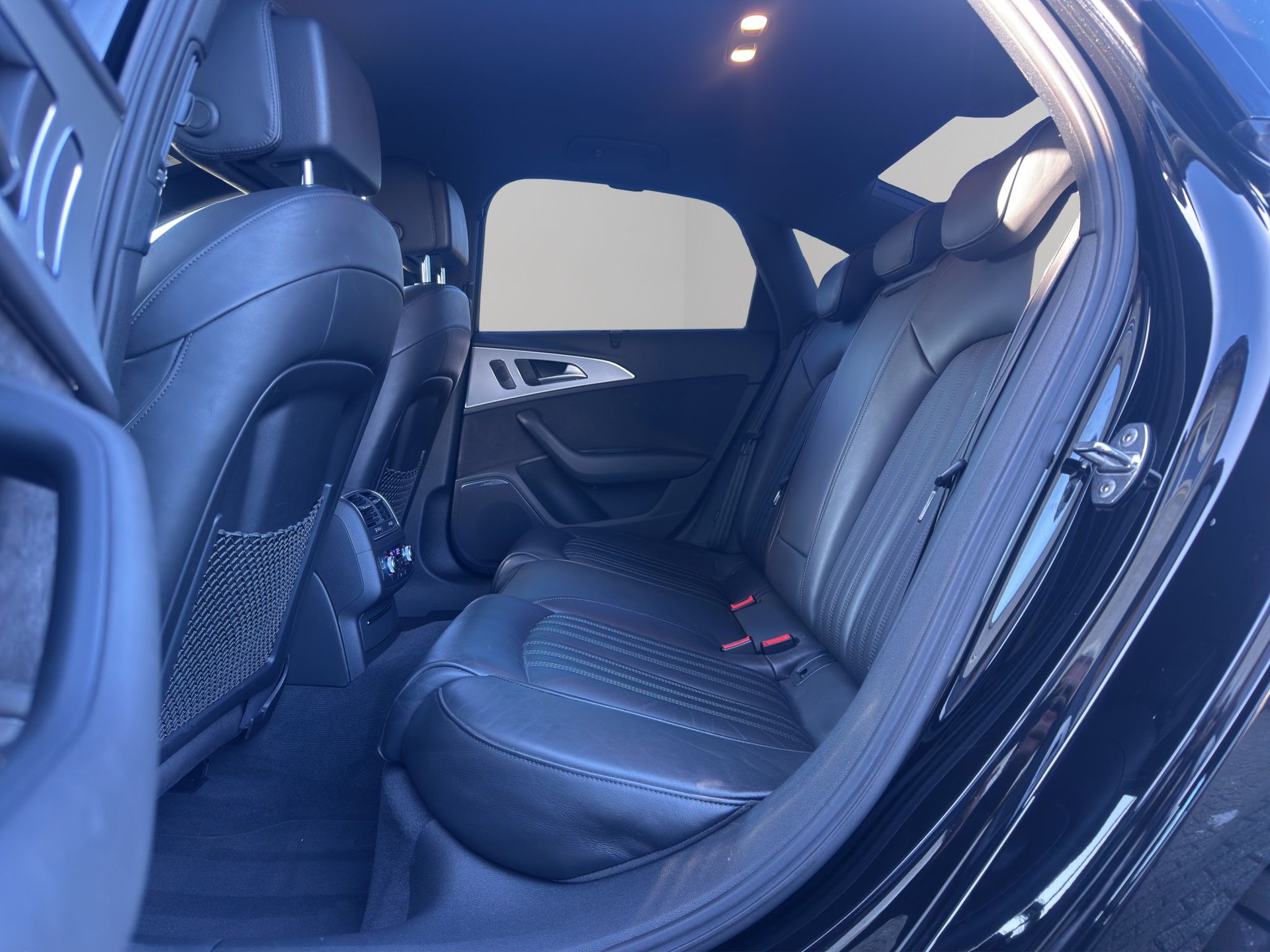 AUDI A6 Limousine 3.0 BiTDI V6 quattro competition tiptronic-image-13