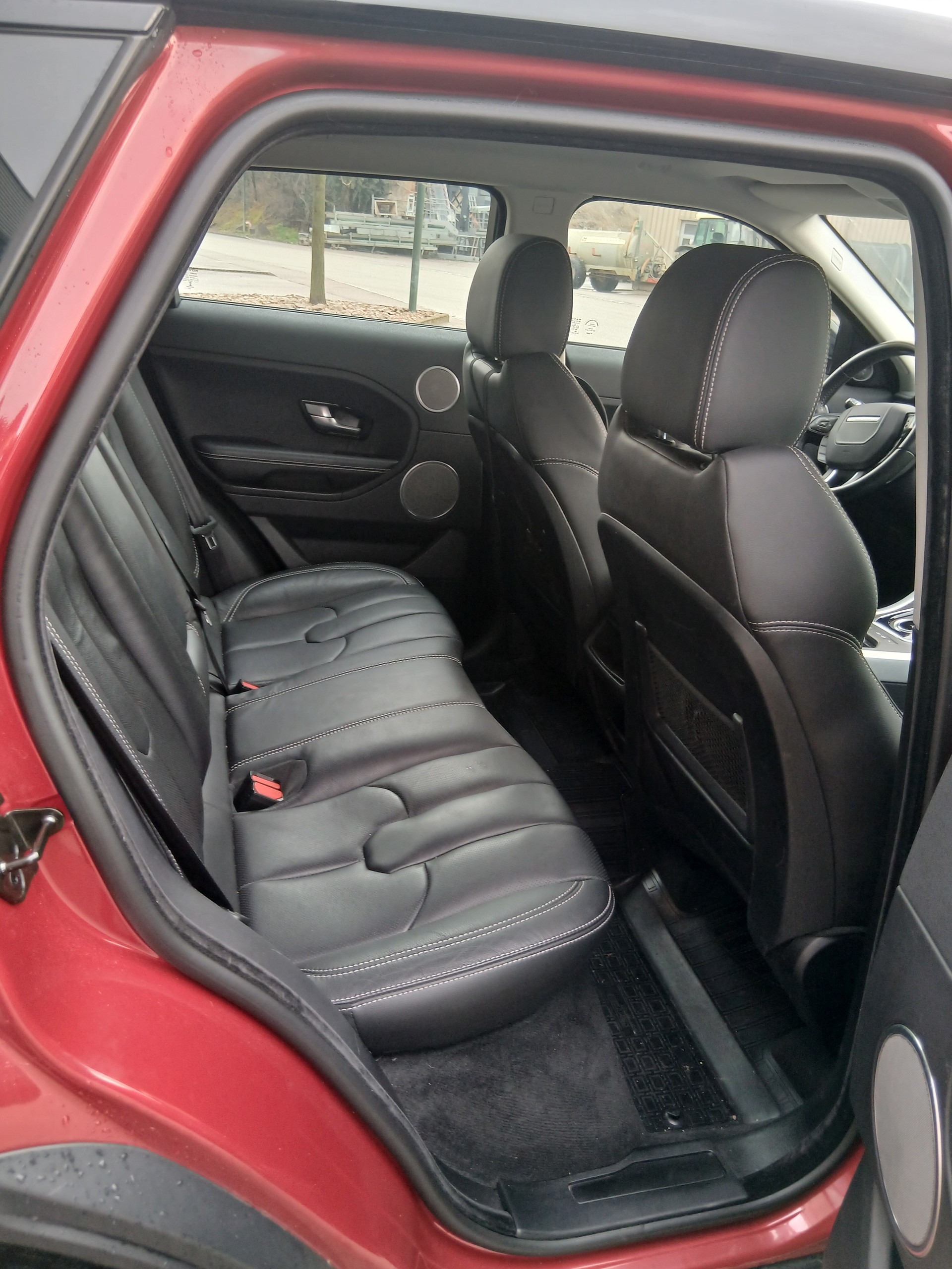 LAND ROVER Range Rover Evoque 2.2 TD4 Uptown AT9-image-8