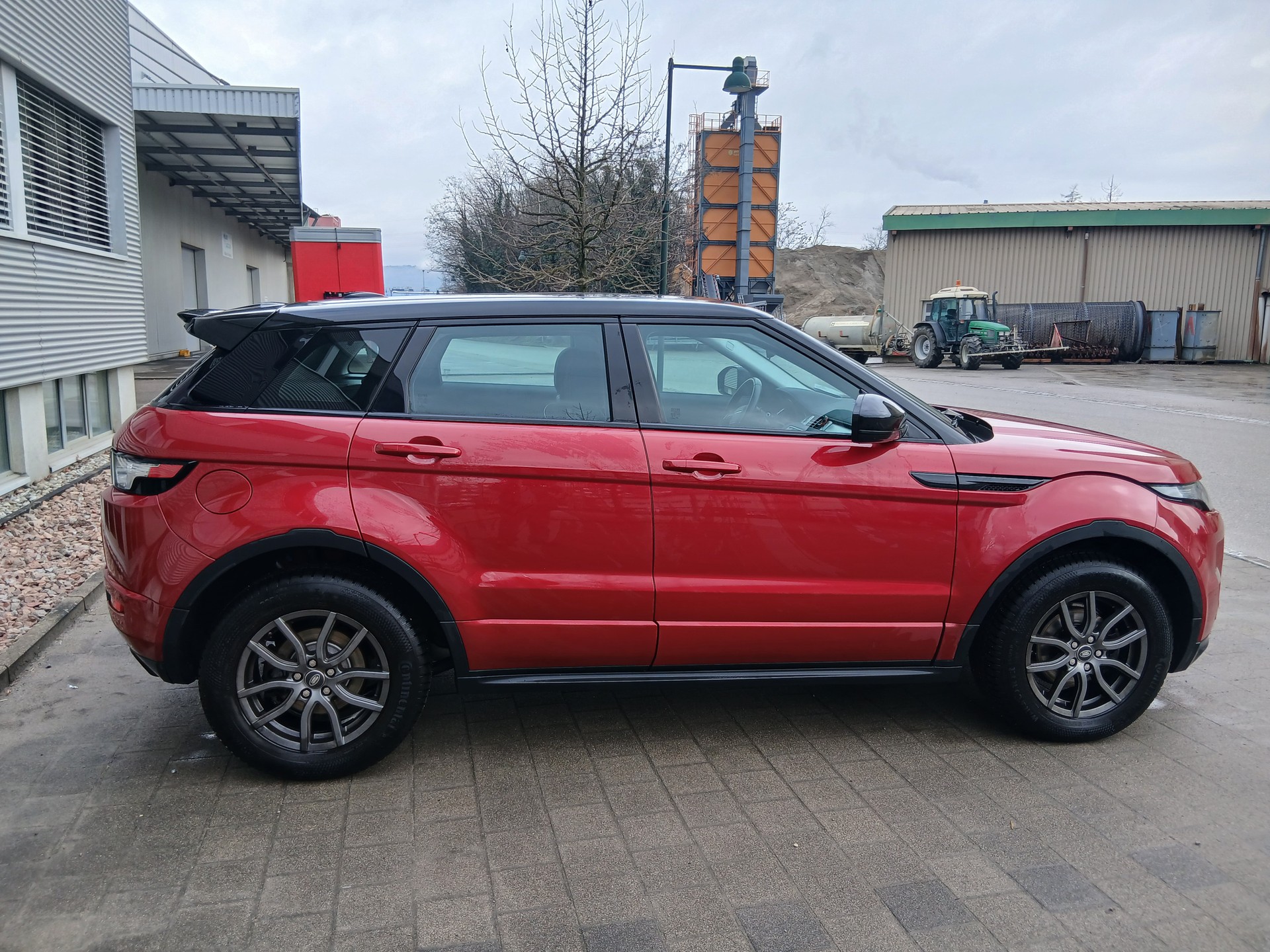 LAND ROVER Range Rover Evoque 2.2 TD4 Uptown AT9-image-7