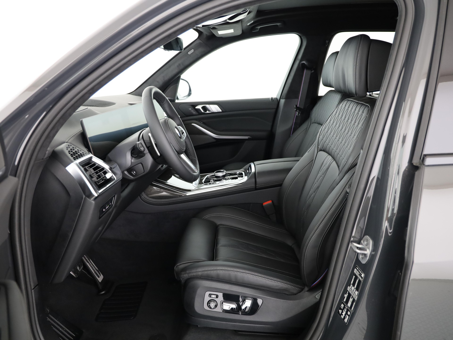 BMW X7 40d xDrive SAG-showroom-element-3