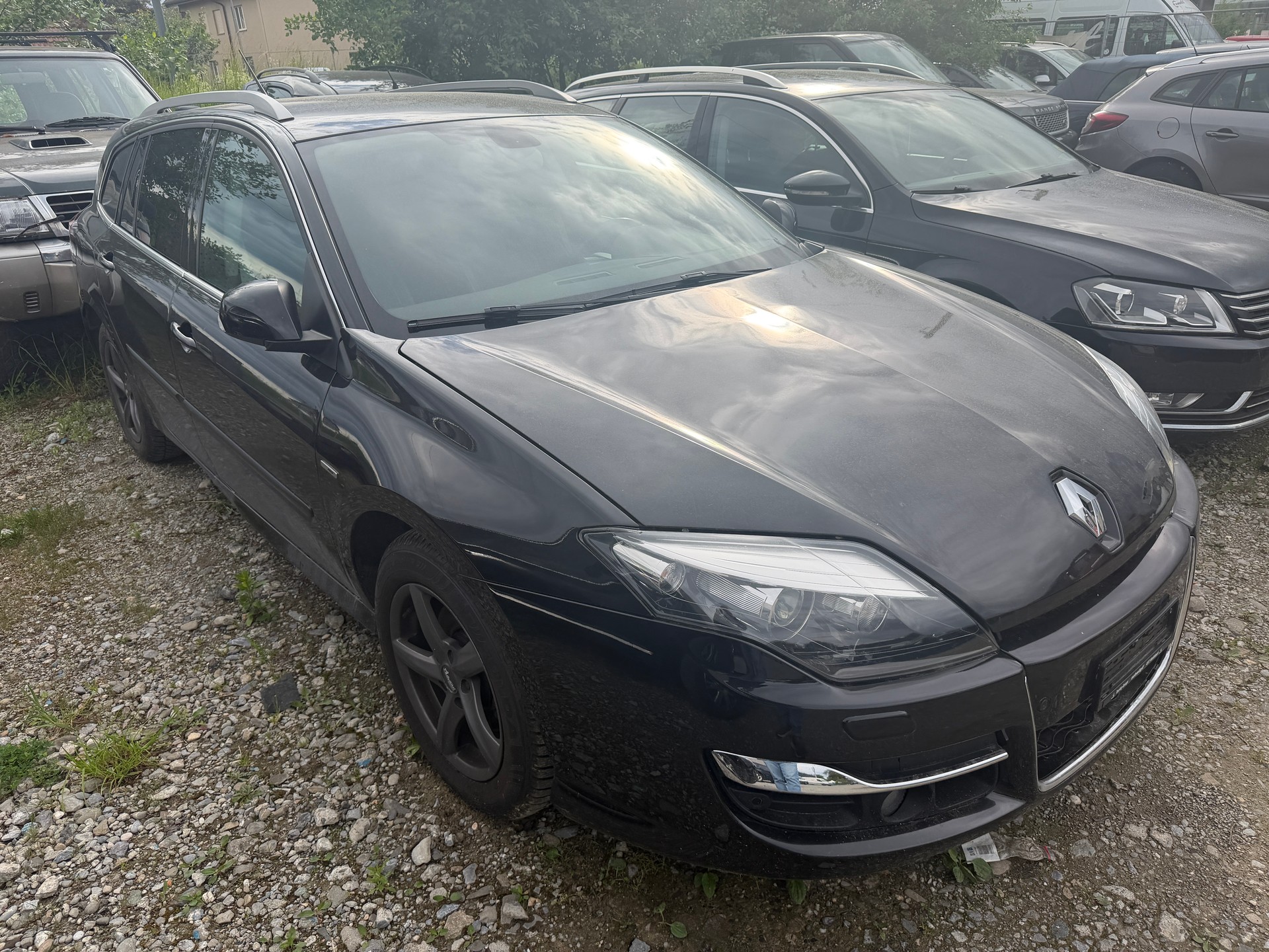 RENAULT Laguna Grandtour 2.0 dCi Bose-image-1