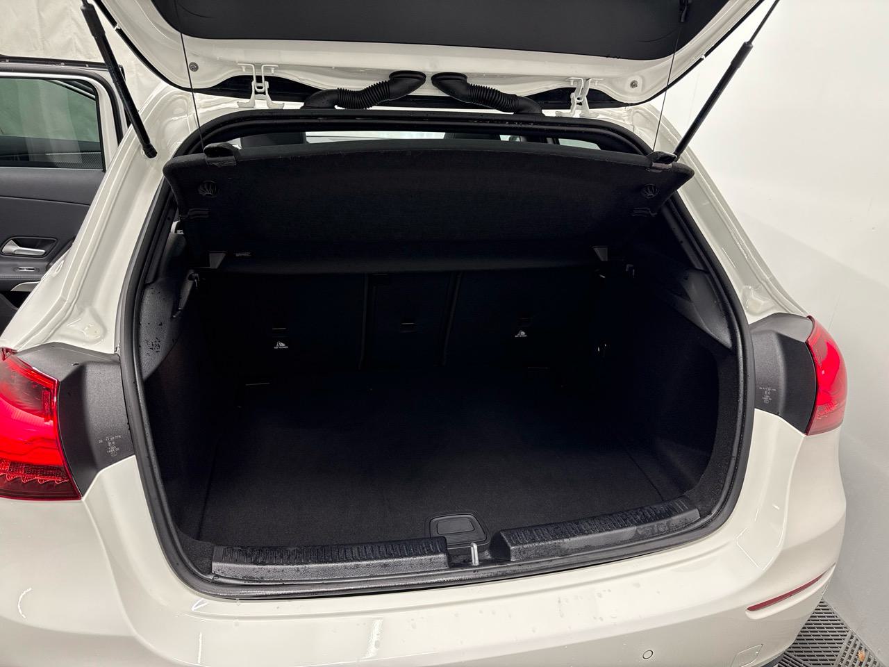 MERCEDES-BENZ A 180 Sportline 7G-DCT-image-13