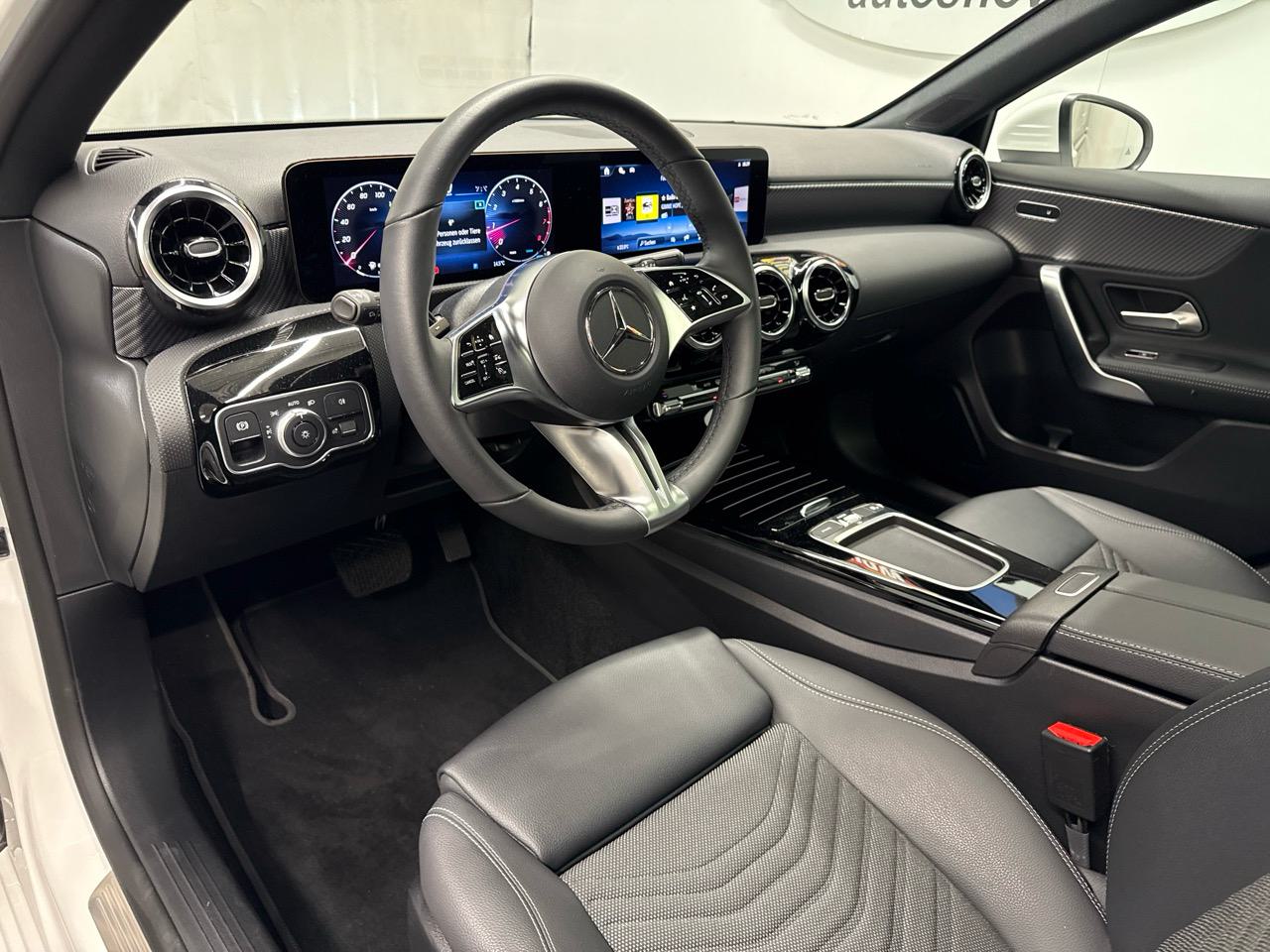 MERCEDES-BENZ A 180 Sportline 7G-DCT-showroom-element-2