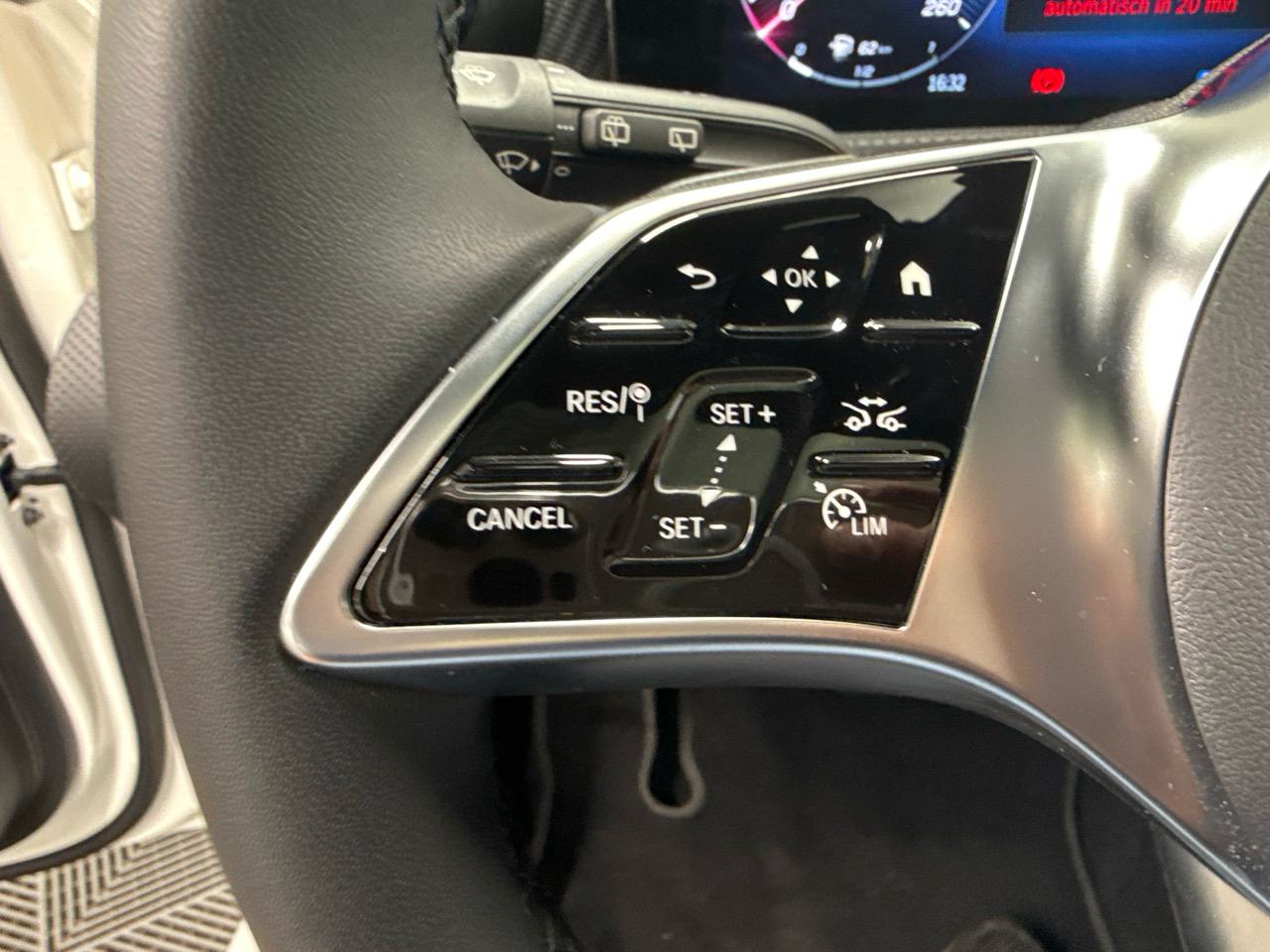 MERCEDES-BENZ A 180 Sportline 7G-DCT-image-8