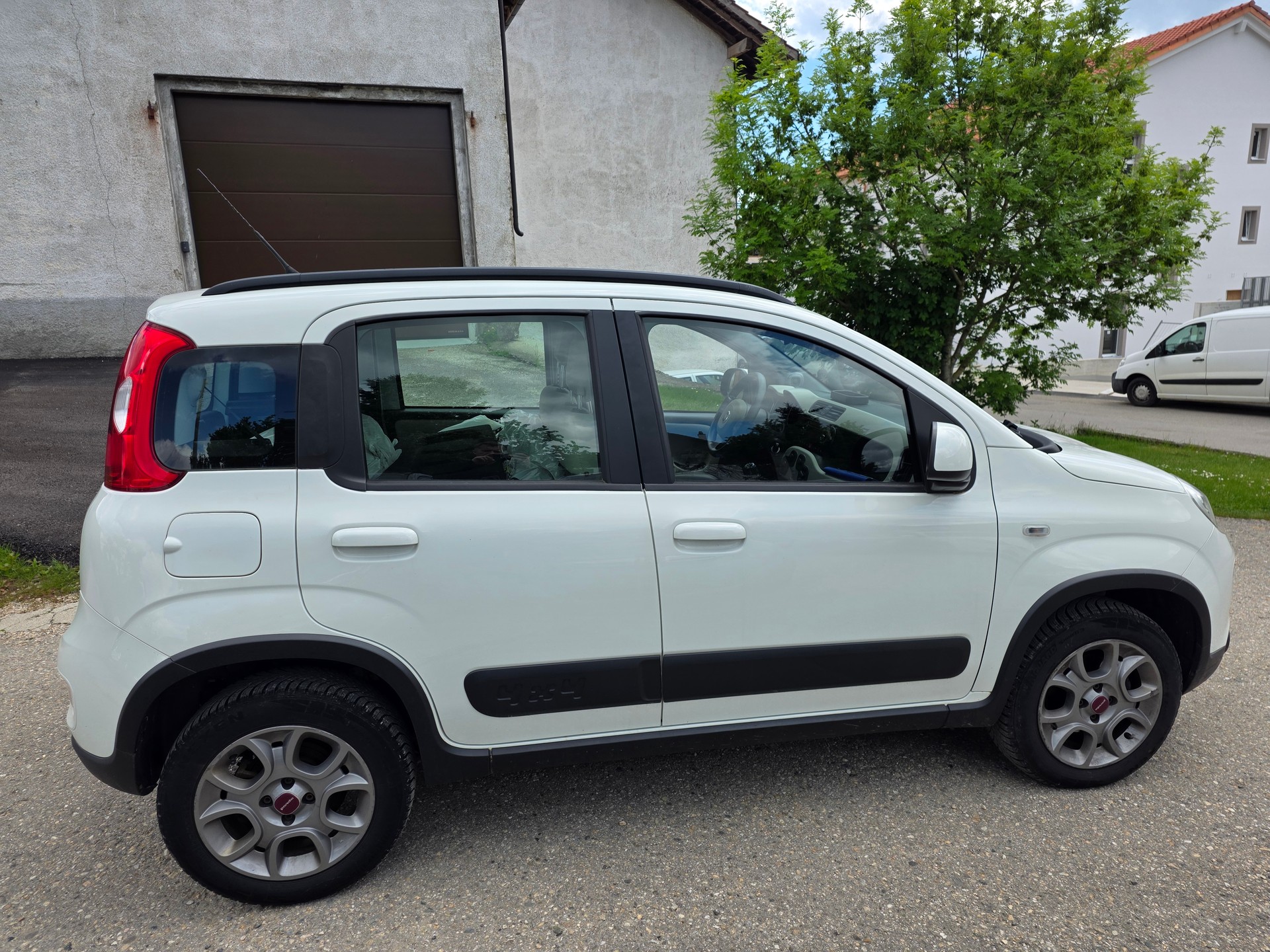 FIAT Panda 0.9 Twinair Turbo Climbing 4x4-image-3
