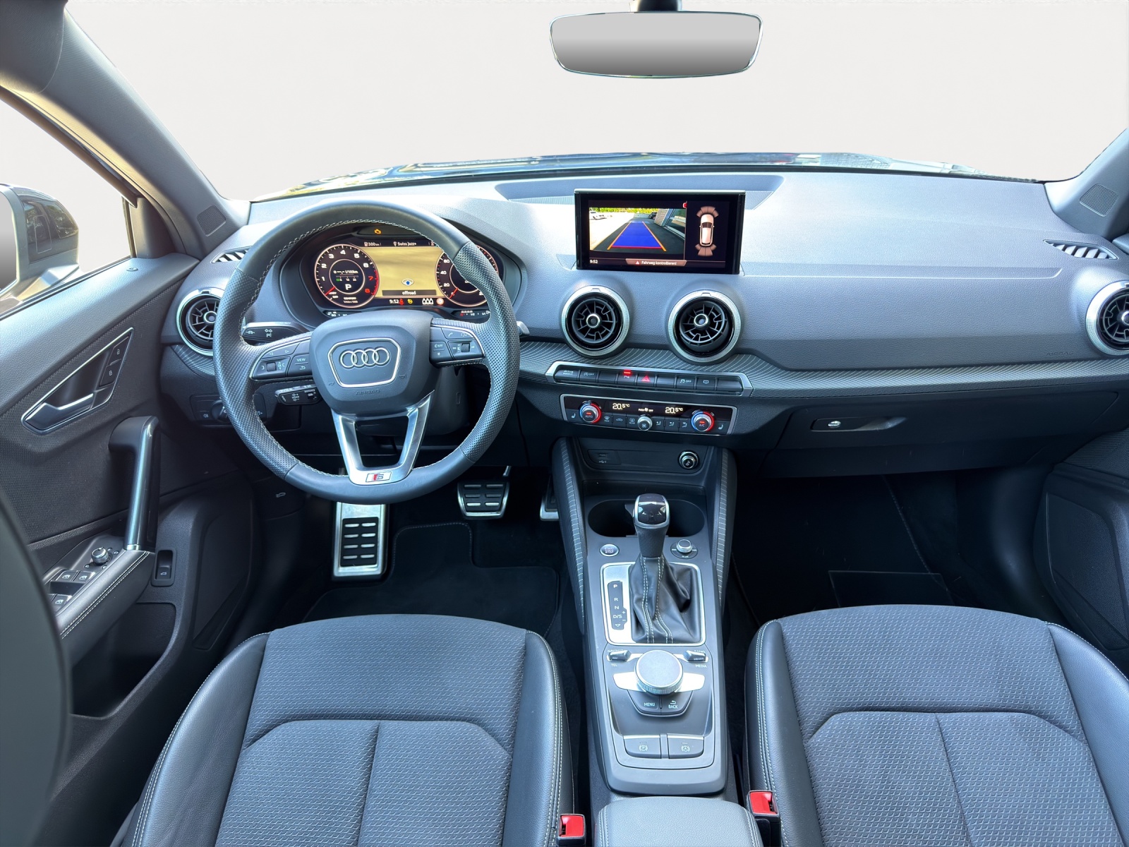 AUDI Q2 35 TFSI S line S-tronic-image-5
