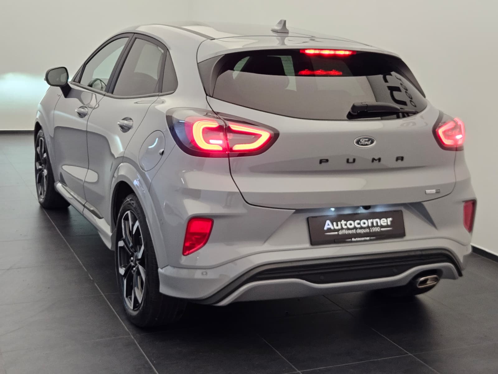 FORD Puma 1.0 MHEV ST-Line X Automat-image-8