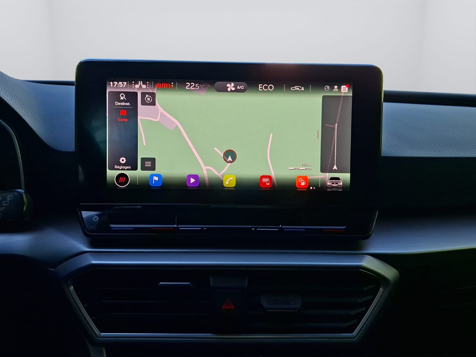 SEAT Leon ST 1.4 eHybrid pHEV DSG FR-image-16