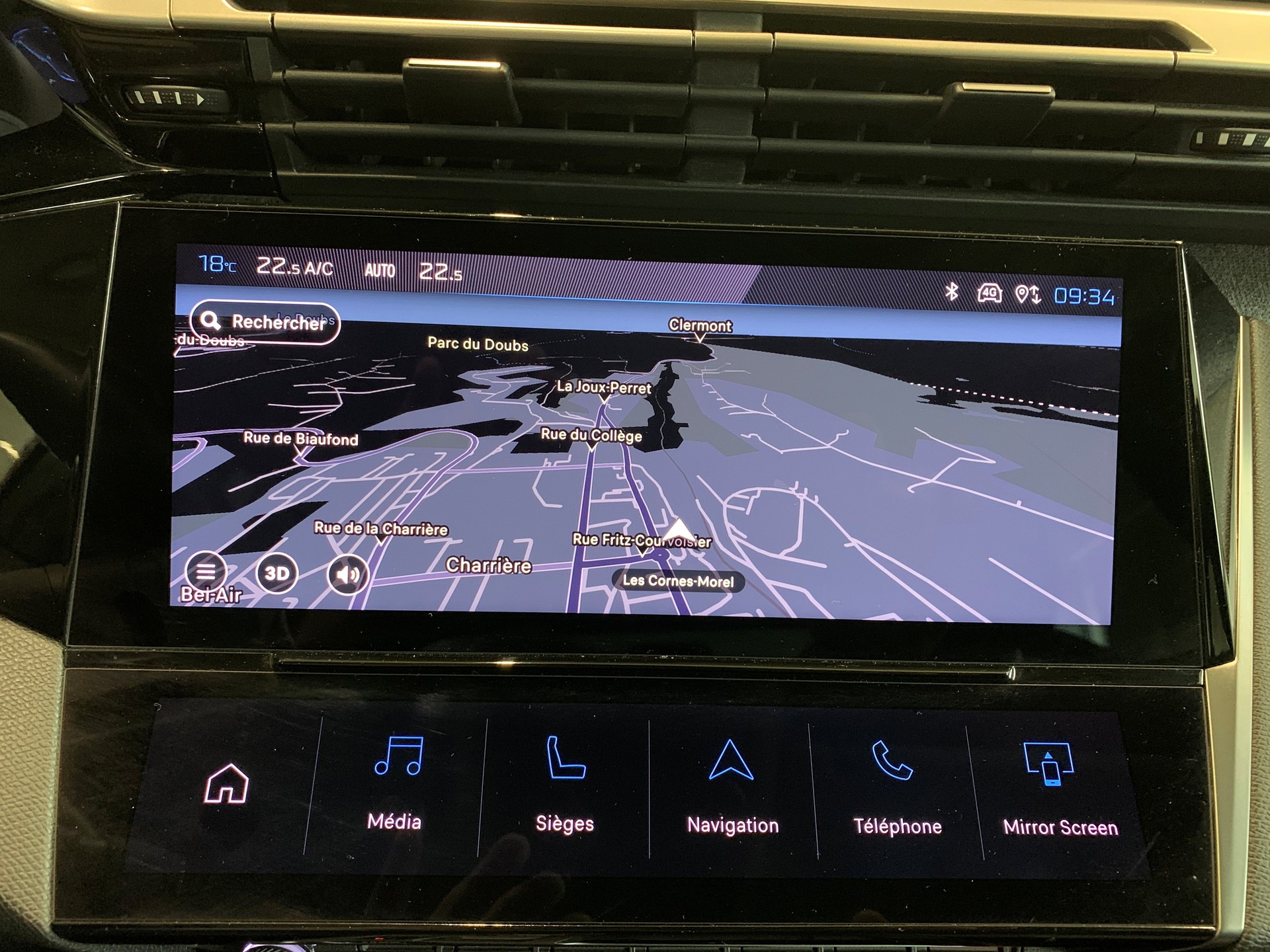 PEUGEOT 308 1.2 Pure Tech Allure EAT8-image-13