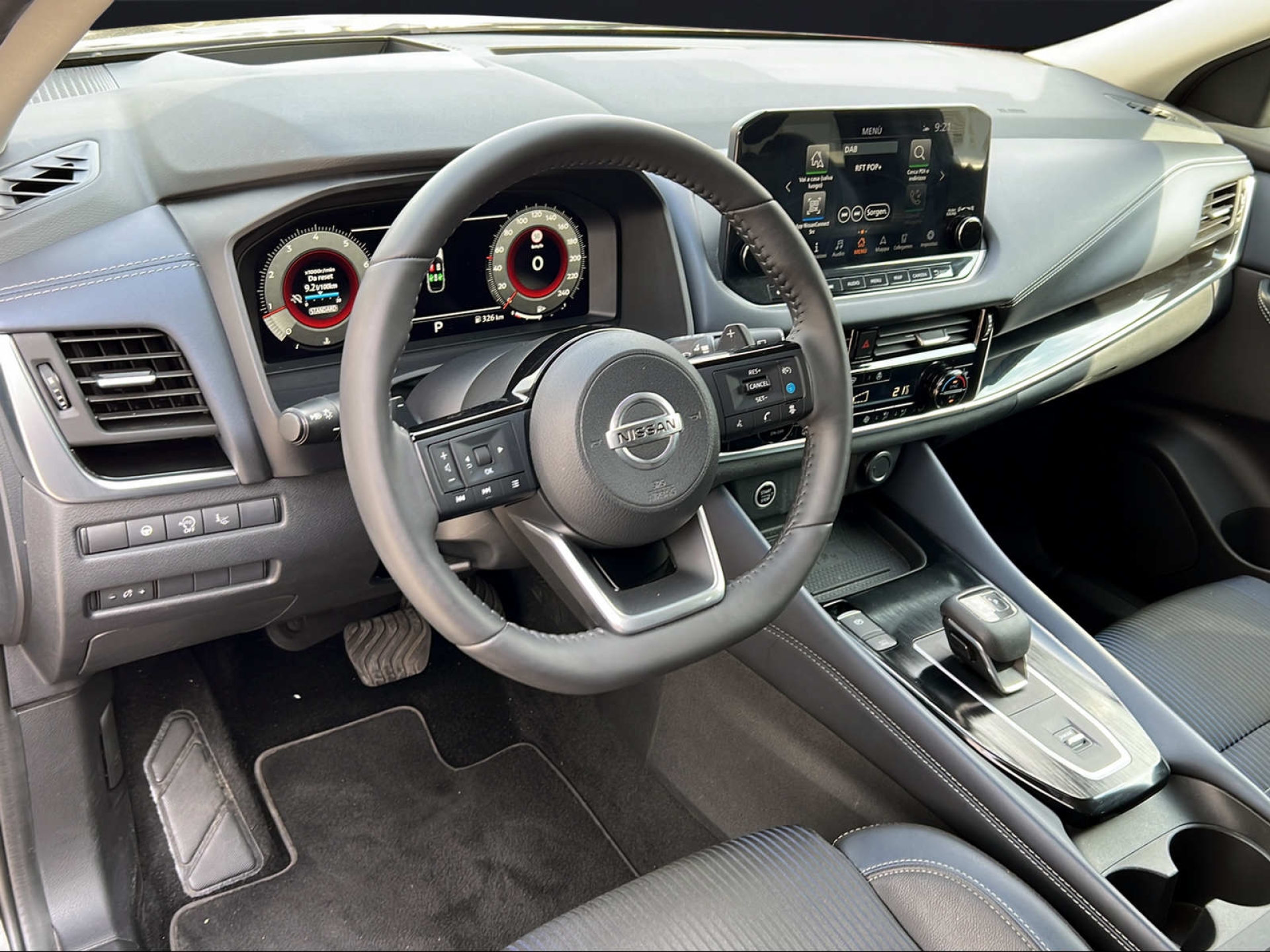 NISSAN Qashqai 1.3 MHEV Prem. Ed-image-7