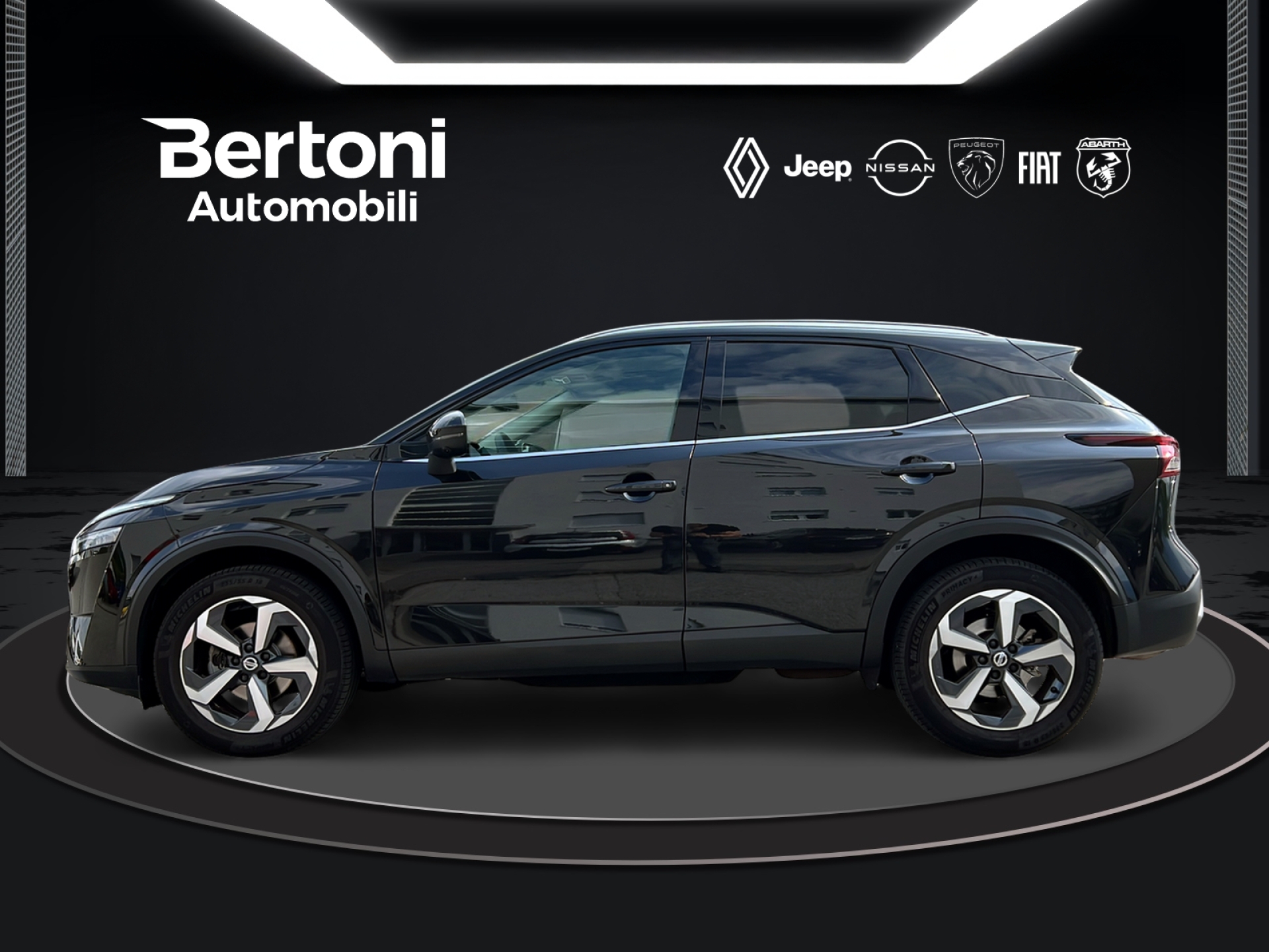 NISSAN Qashqai 1.3 MHEV Prem. Ed-showroom-element-1