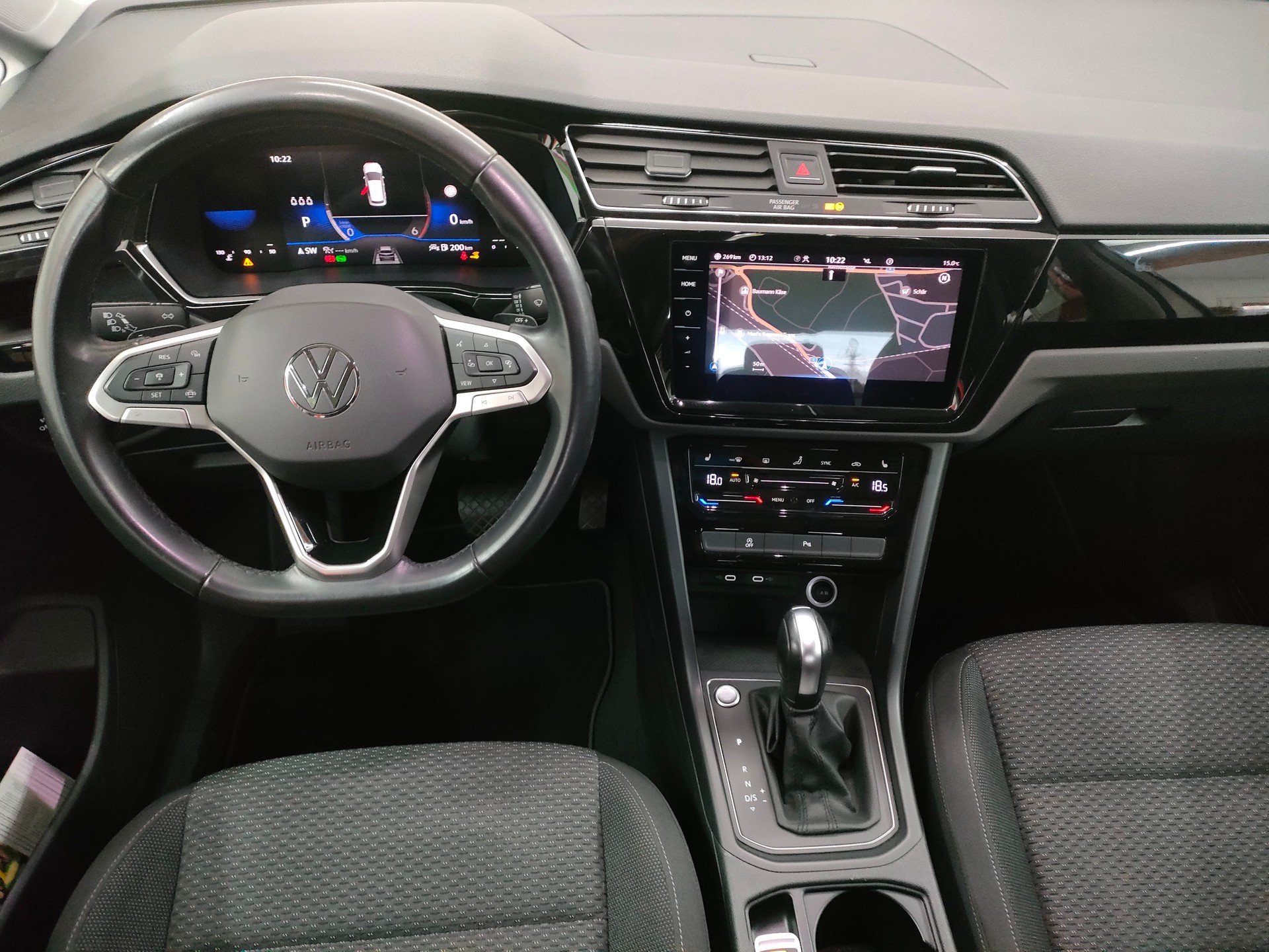 VW Touran 2.0 TDI BlueMotion Technology Comfortline DSG-image-8