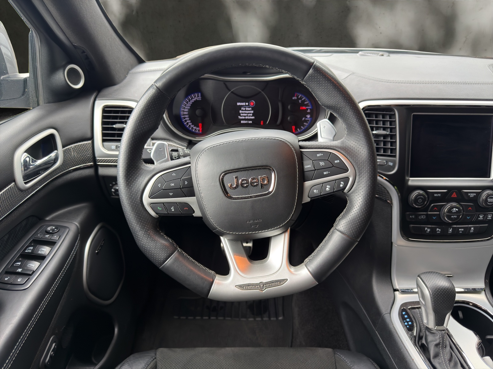 JEEP Grand Cherokee 6.2 V8 HEMI Trackhawk Automatic-image-9