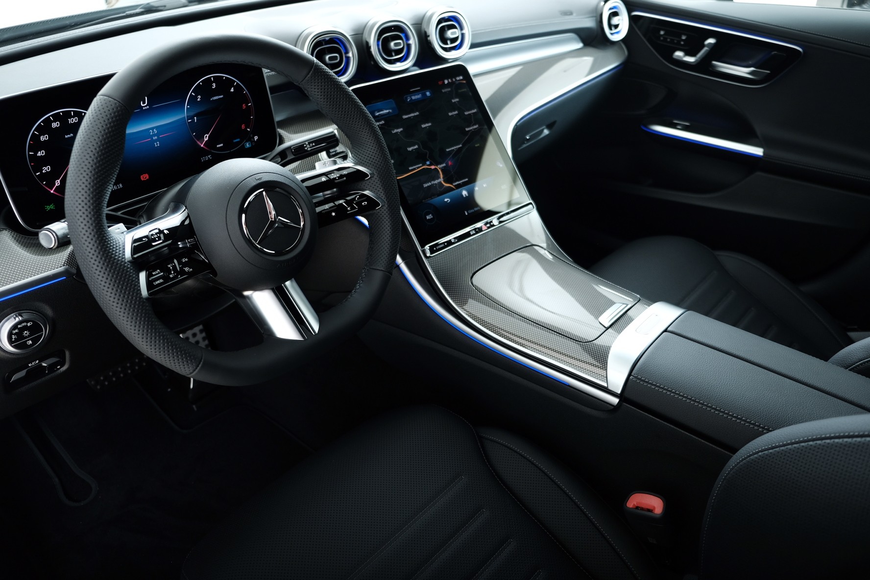 MERCEDES-BENZ C 220 d T 4 Matic Swiss Star-image-8