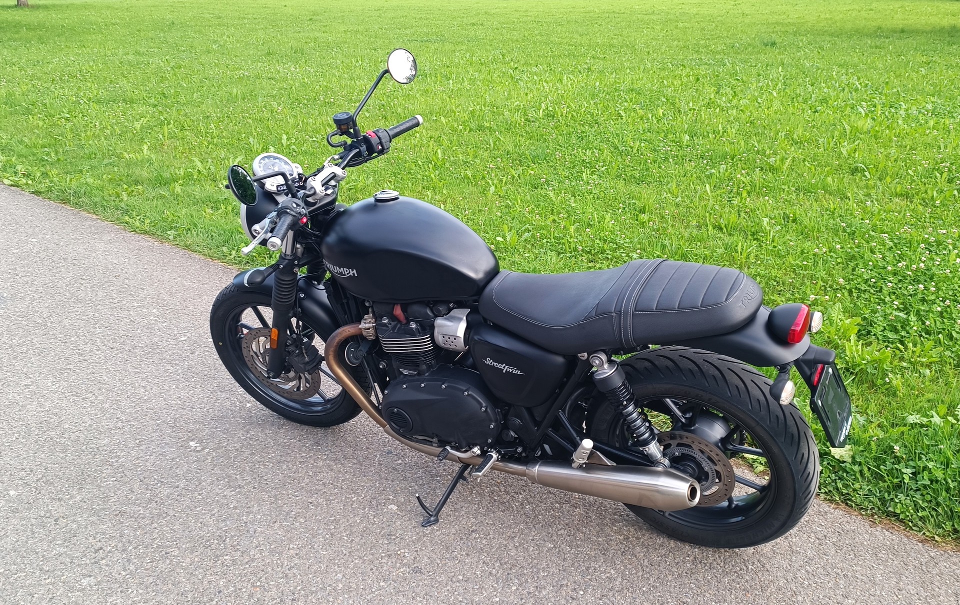 TRIUMPH Street Twin 900 i (35kW)-image-3