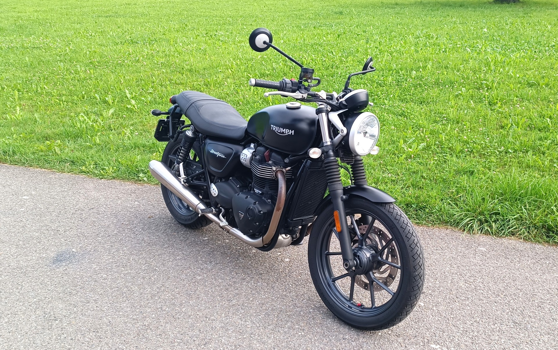 TRIUMPH Street Twin 900 i (35kW)-image-0