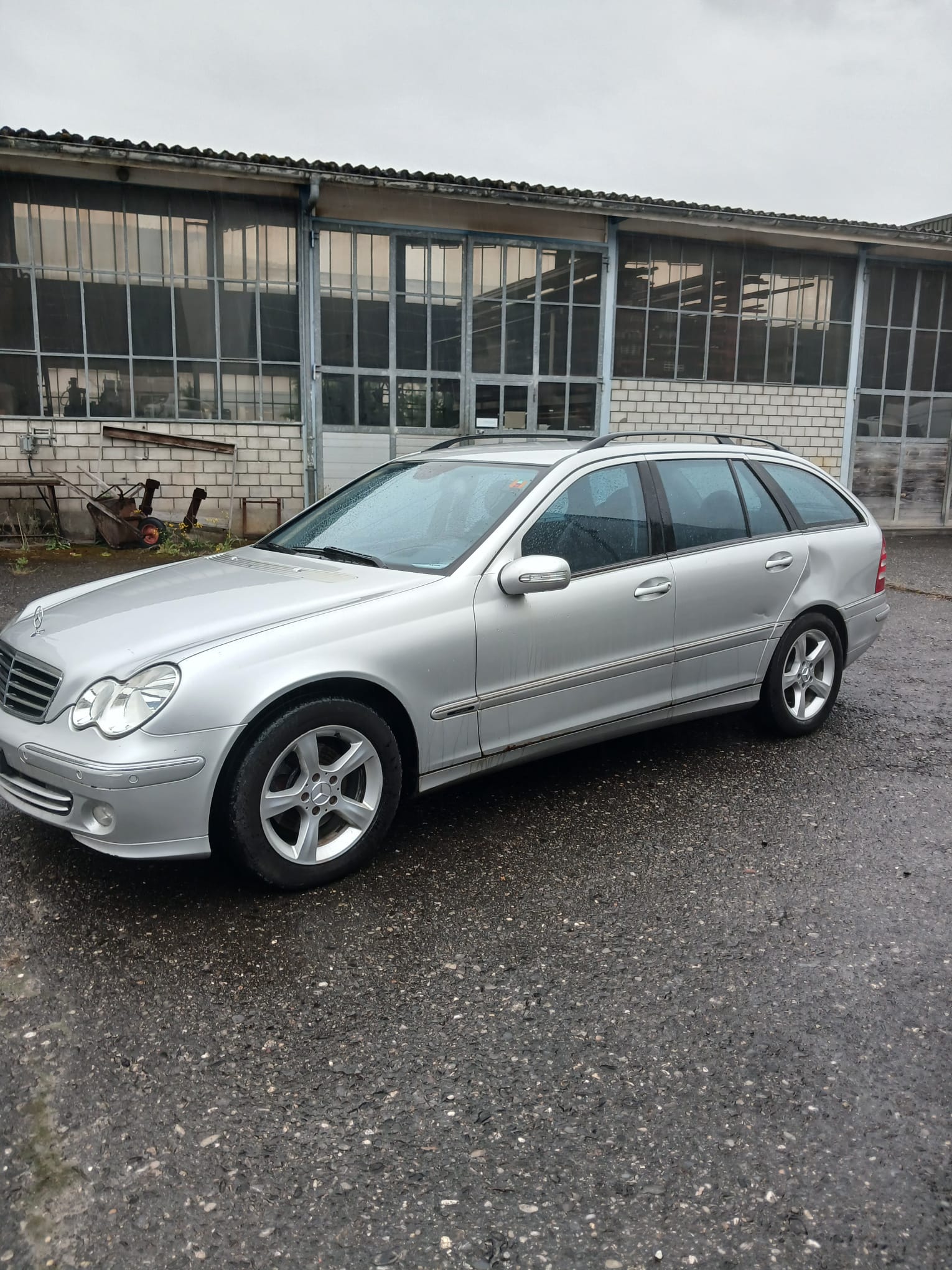 MERCEDES-BENZ C 240 Elégance 4Matic Automatic-image-1