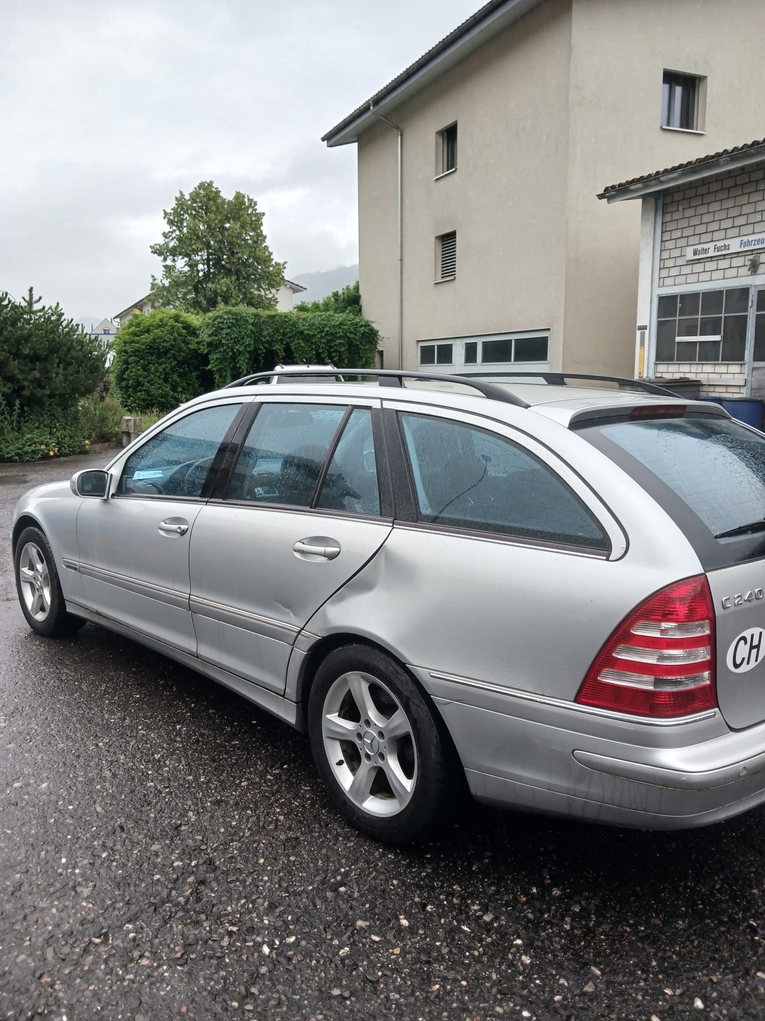 MERCEDES-BENZ C 240 Elégance 4Matic Automatic-image-5
