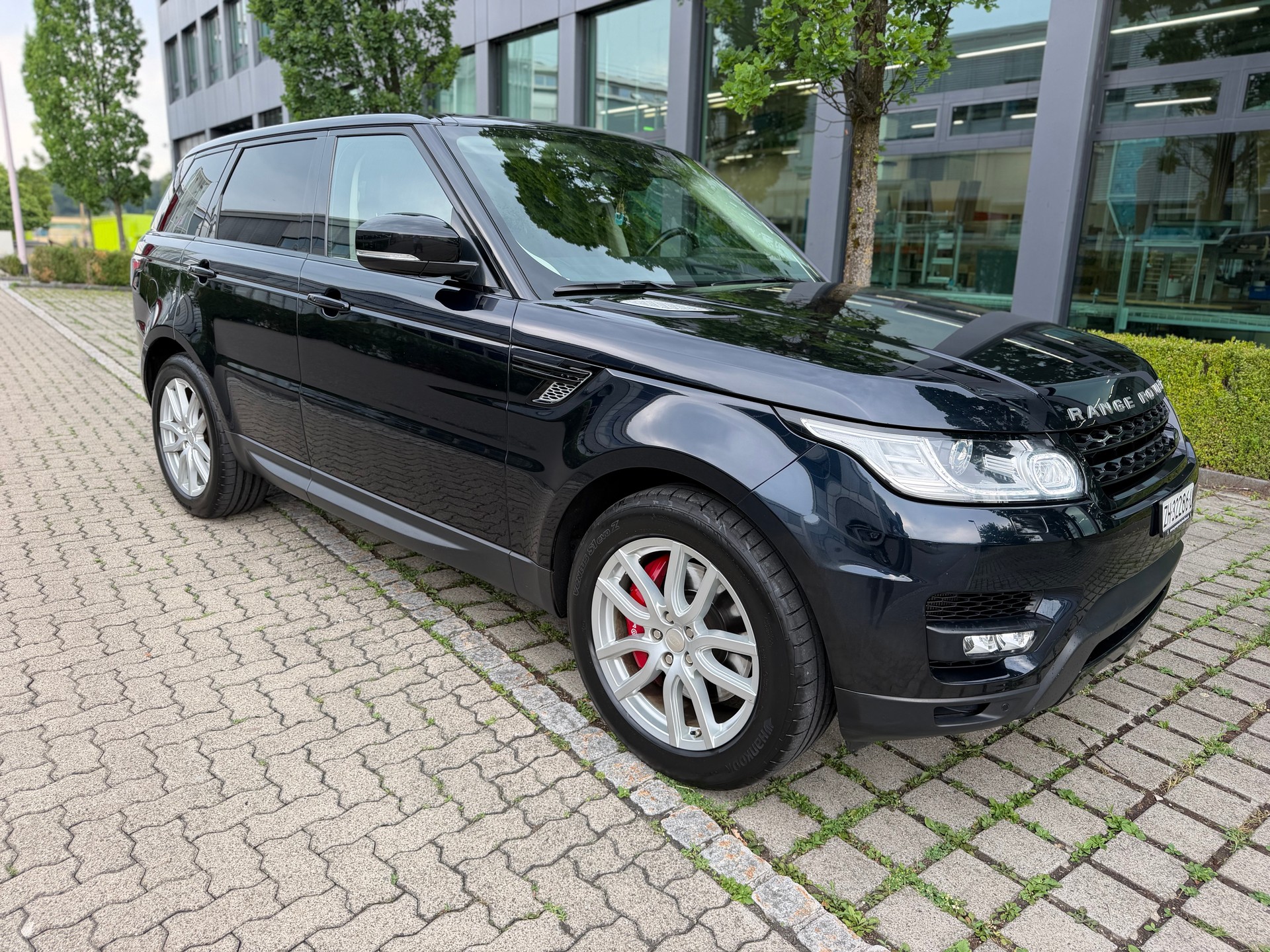 LAND ROVER Range Rover Sport 3.0 SDV6 SE Automatic-showroom-element-2