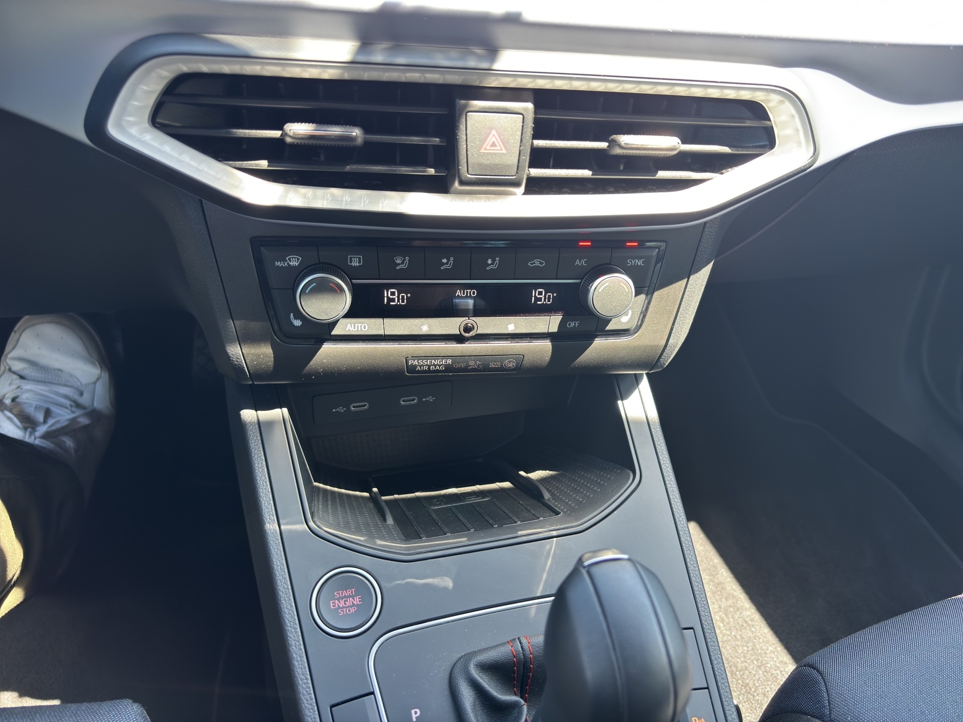 SEAT Ibiza 1.0 EcoTSI FR DSG-image-15