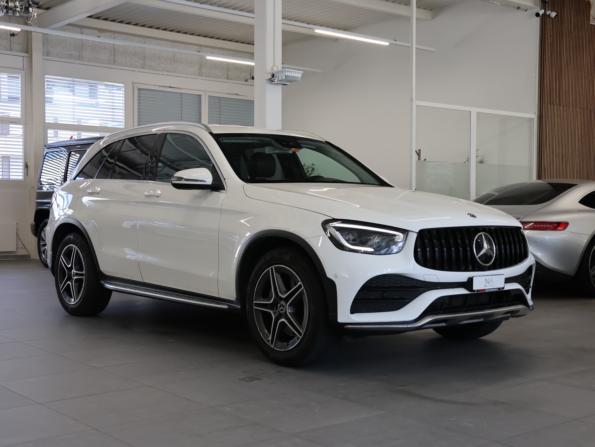 MERCEDES-BENZ GLC 200 AMG Line 4Matic 9G-Tronic *Rückfahrkamera* *Sitzheizung*-showroom-element-1