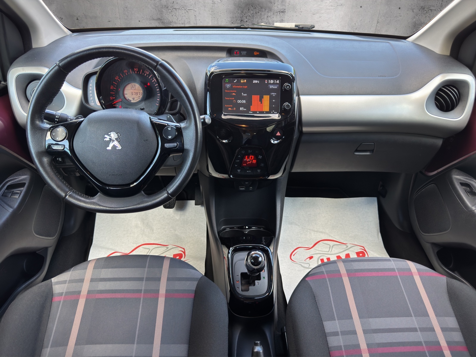 PEUGEOT 108 1.0 VTi Allure ETG-image-9