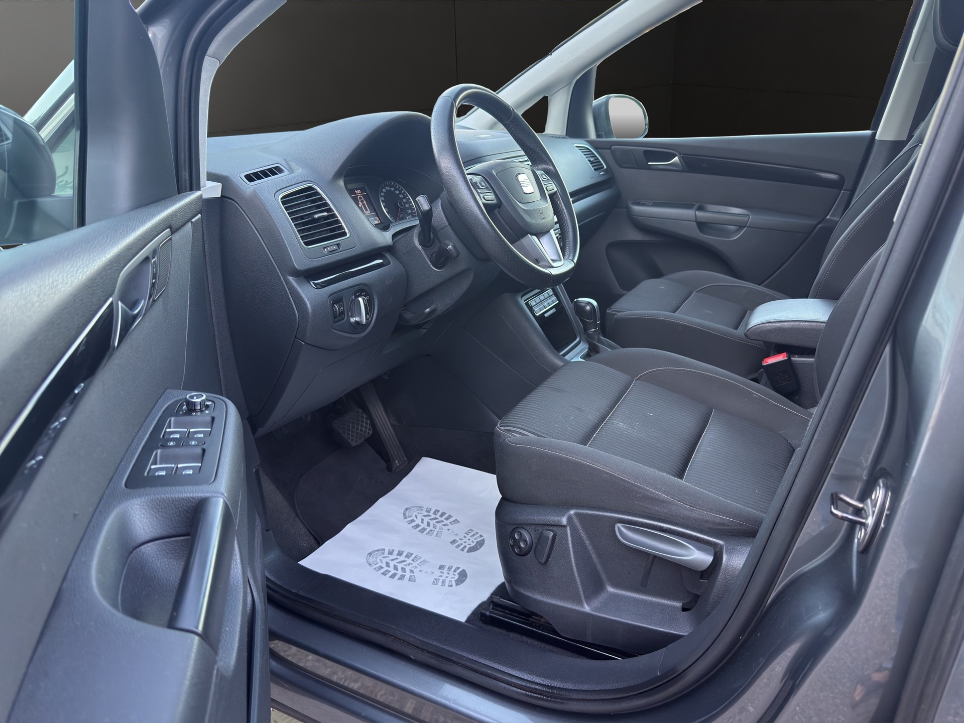 SEAT Alhambra 2.0 TSI Style DSG 7Plätzer-image-10