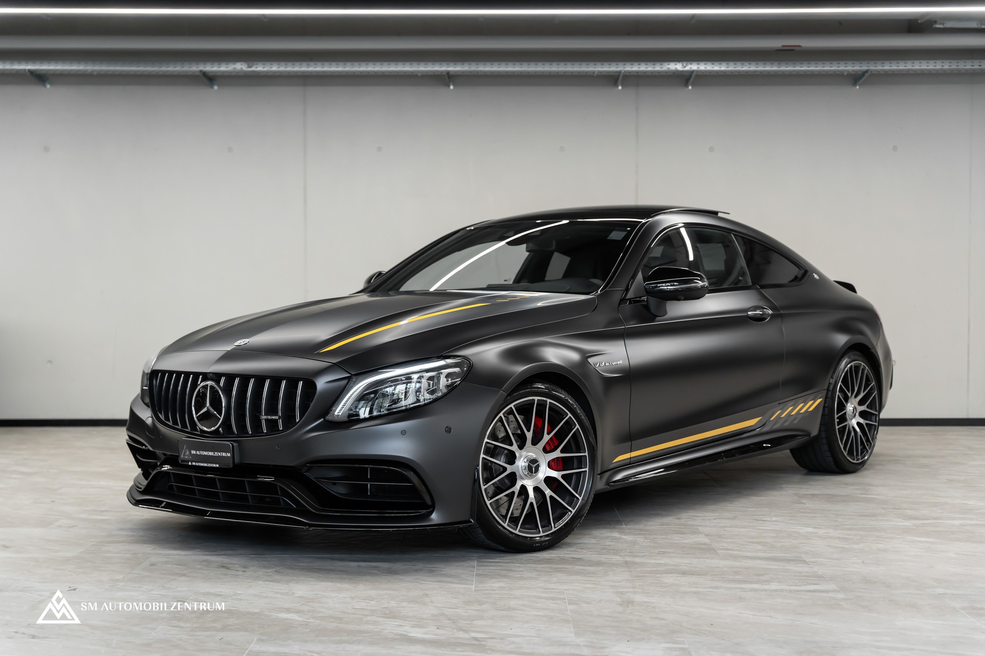 MERCEDES-BENZ C 63 S AMG Coupé / 1 of 499 / Final Edition / Designo magno / Aero