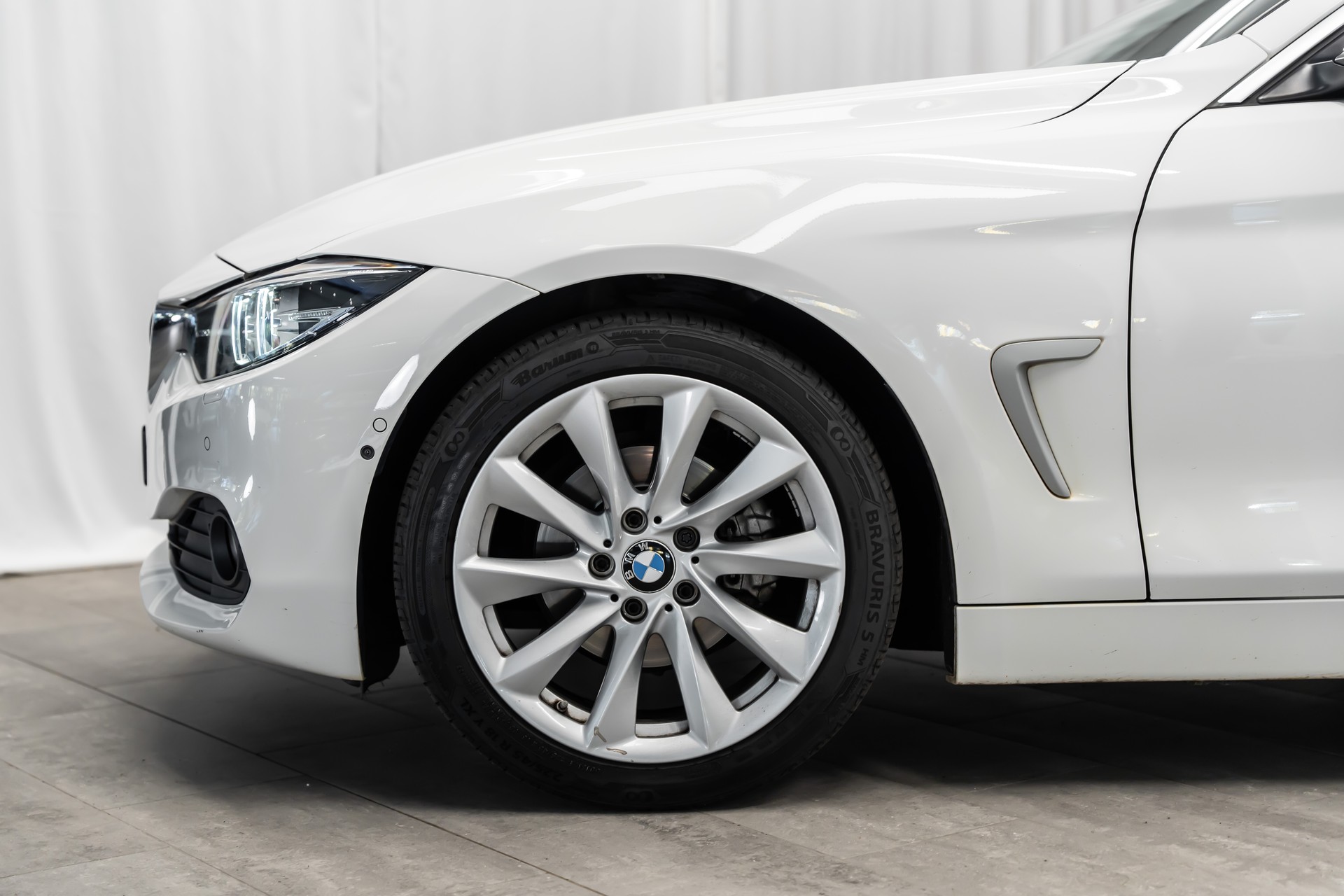 BMW 420i Cabriolet Steptronic *CH Fahrzeug*Fahrassist*Leder*Sportsitze*-image-5