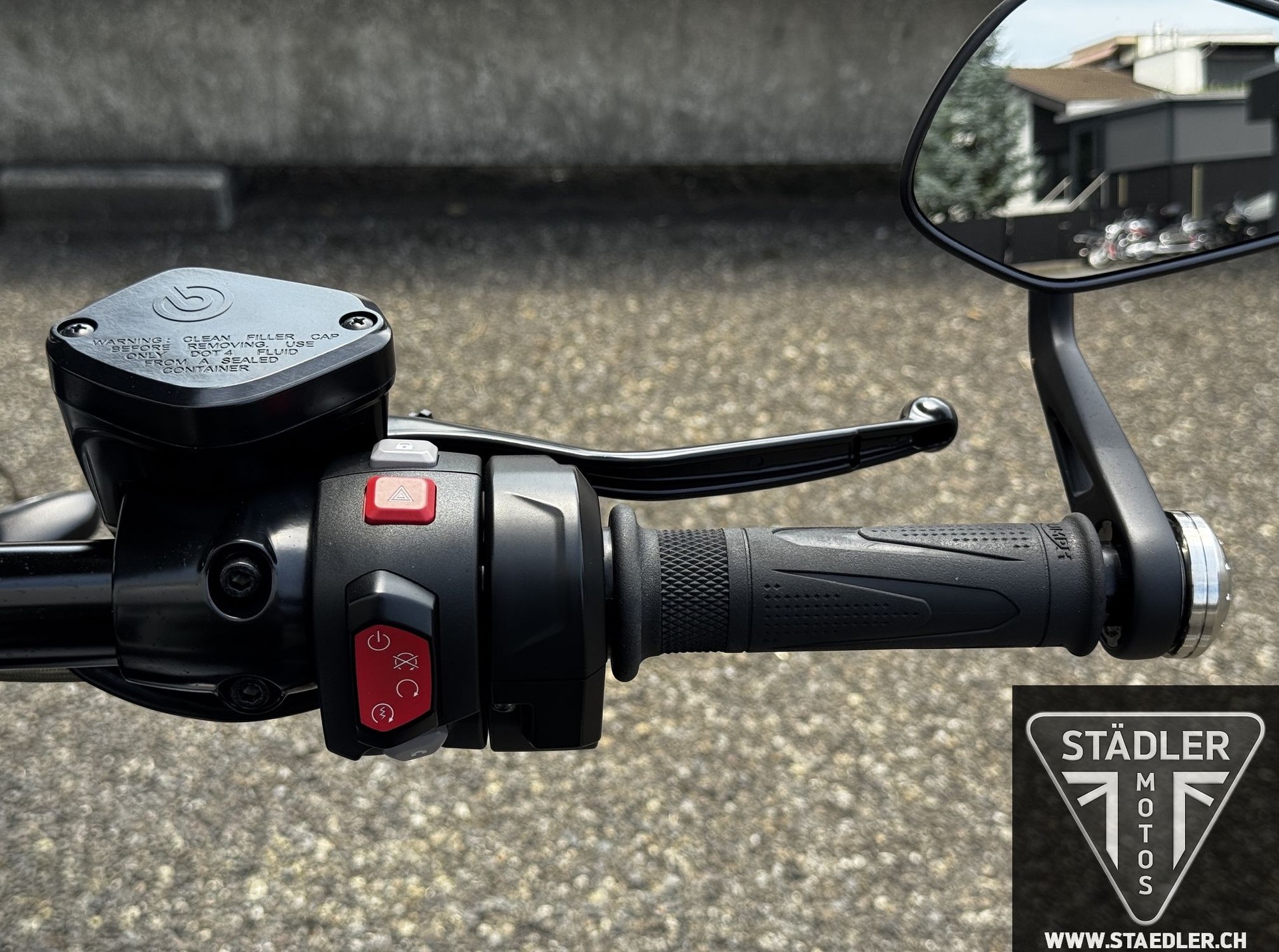 TRIUMPH Rocket 3 GT-image-4