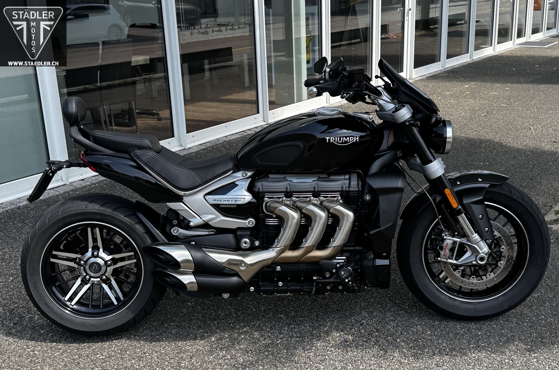 TRIUMPH Rocket 3 GT-image-1