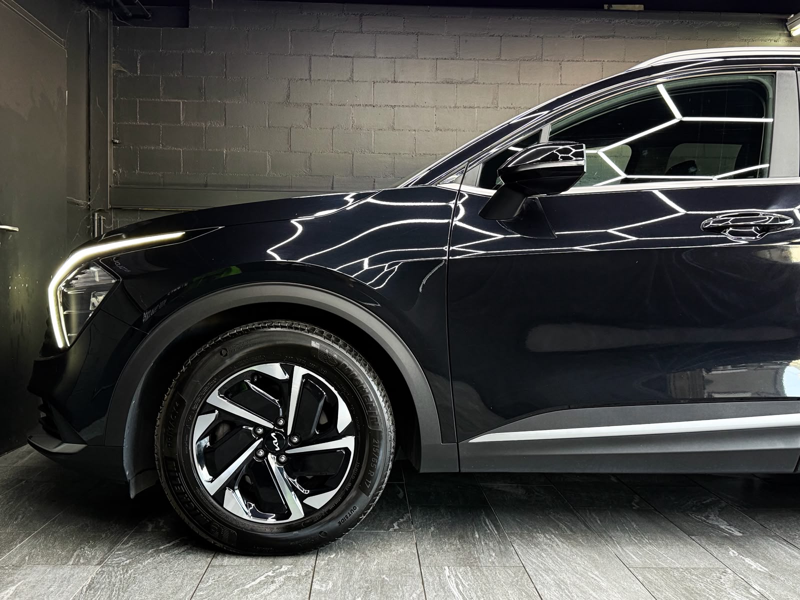 KIA Sportage 1.6CRDi Mild Hybrid Black Edition 4WD DCT-image-4