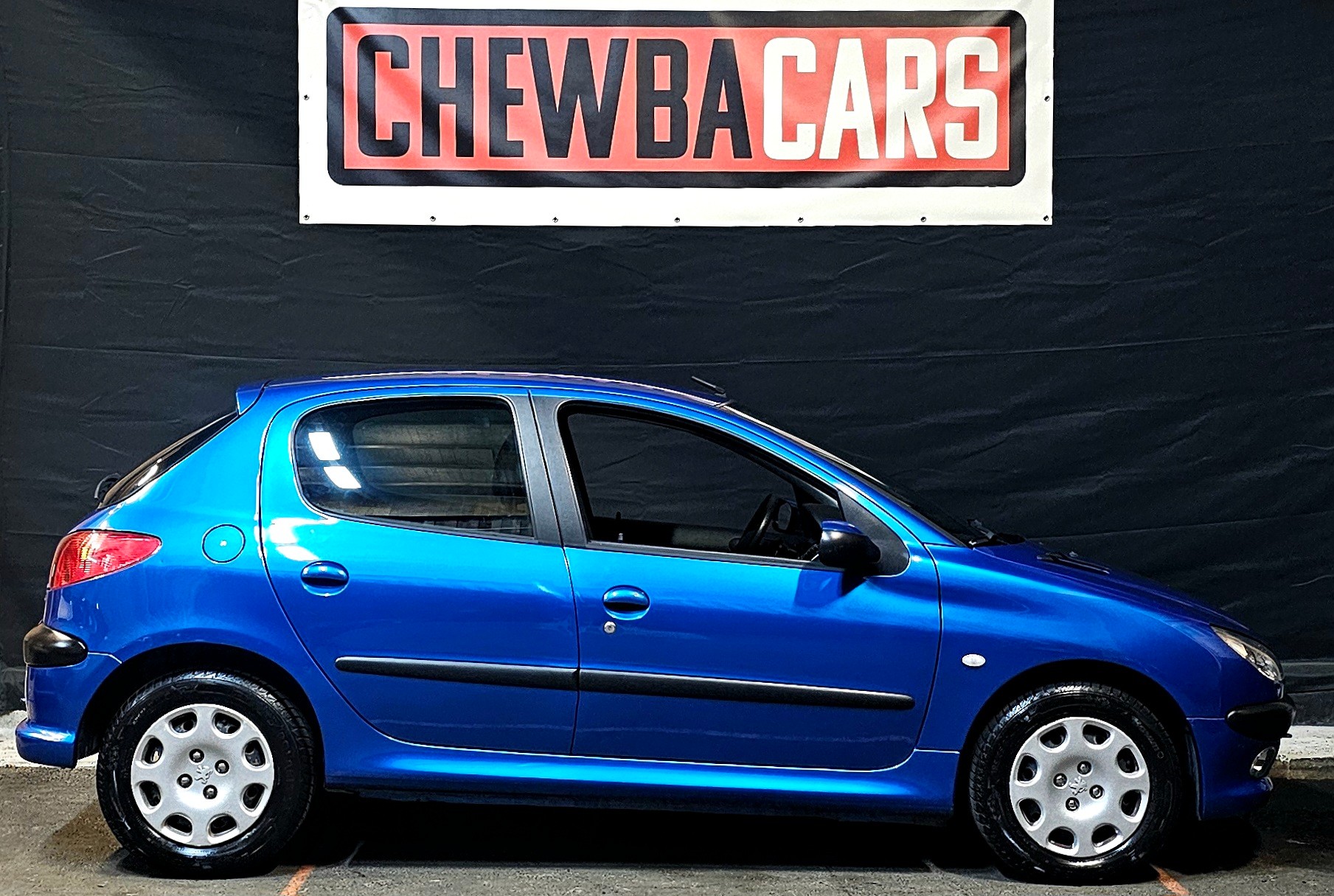 PEUGEOT 206 1.4 16V XT-image-6
