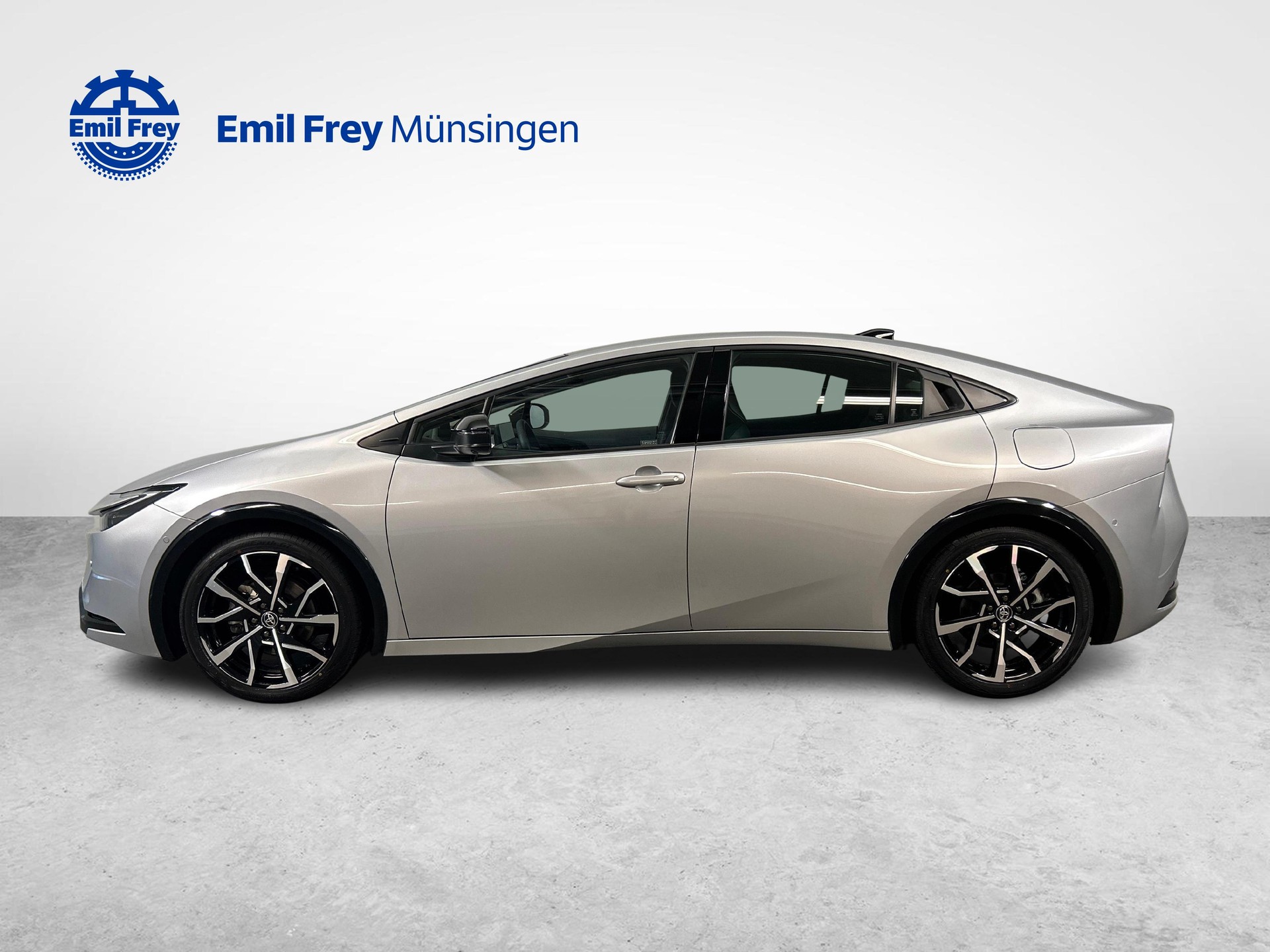 TOYOTA Prius 2.0 Plug-In-Hybrid Premium-image-5