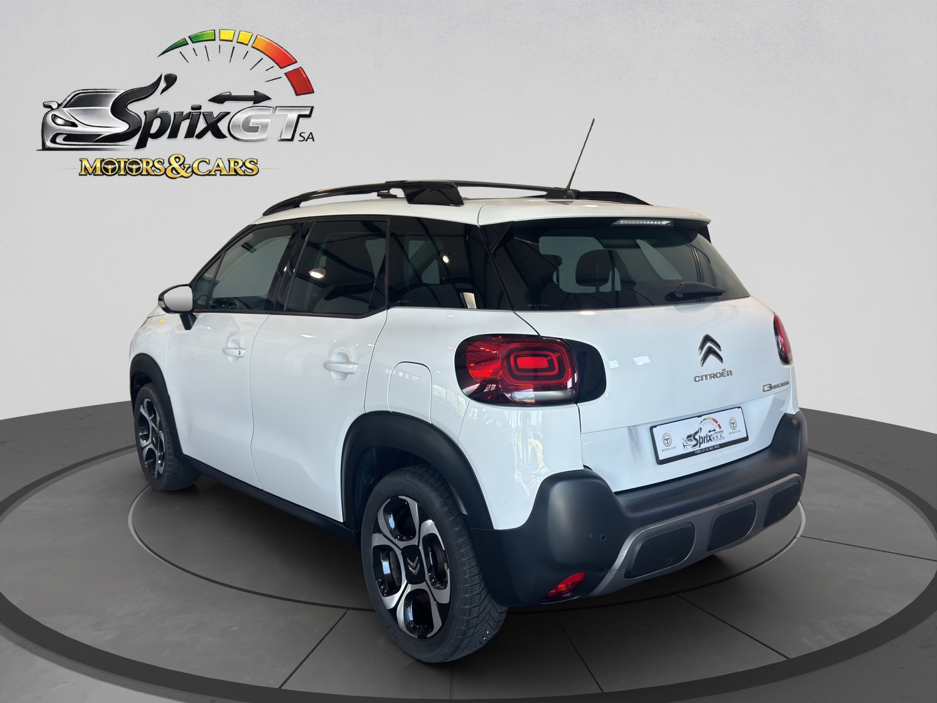 CITROEN C3 Aircross 1.2i PureTech Shine EAT-showroom-element-2