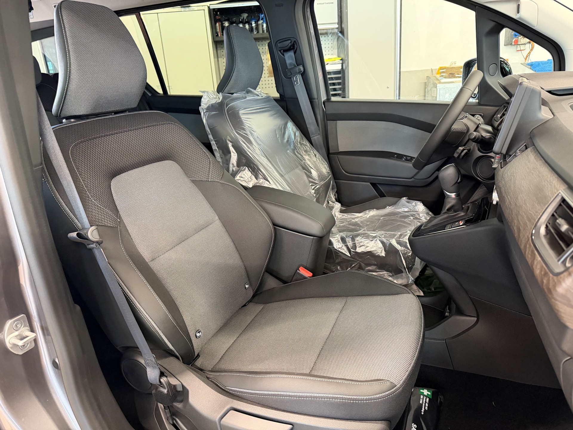 RENAULT Grand Kangoo 1.3 TCe 130 PF Techno EDC-image-6