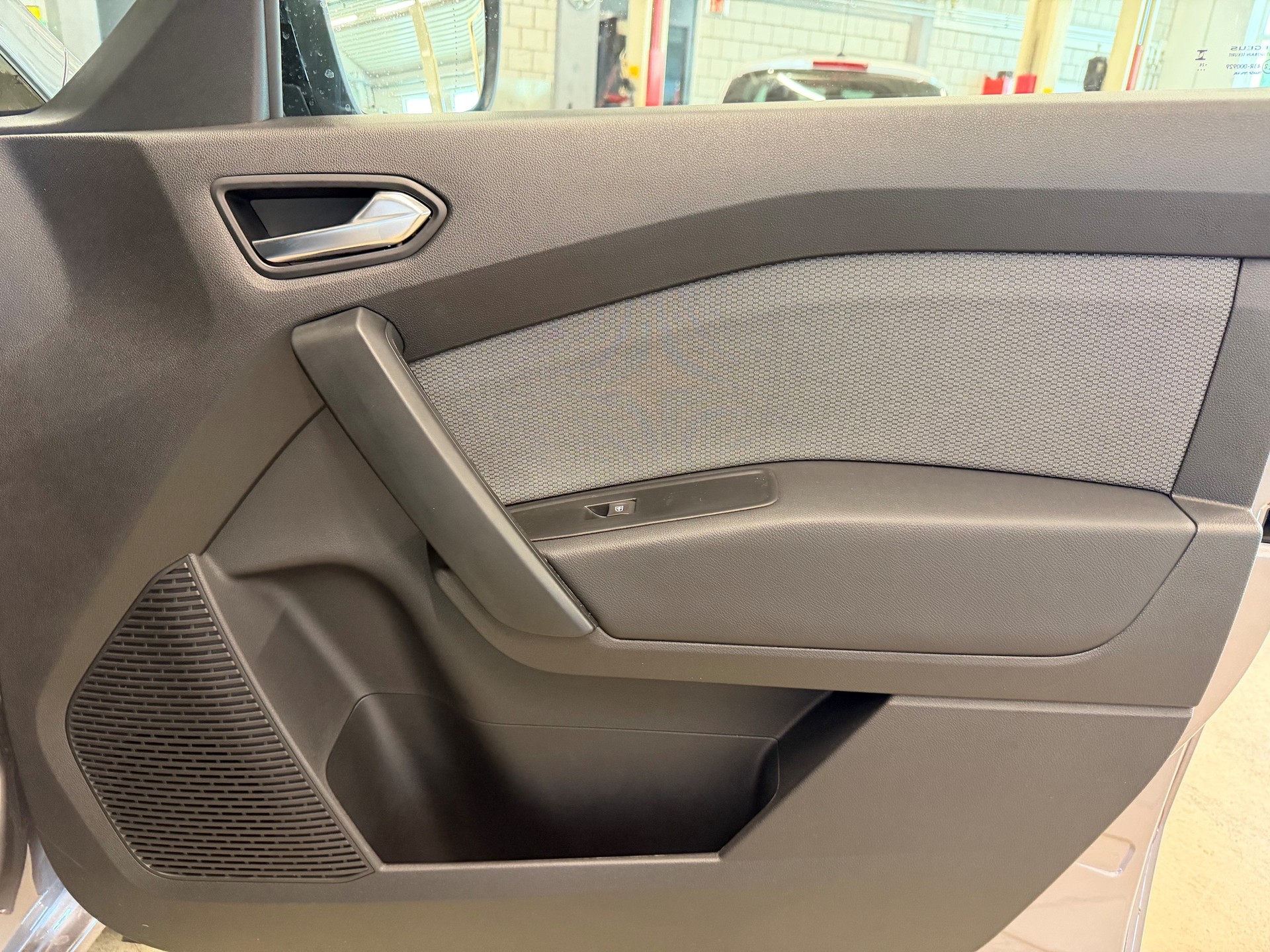 RENAULT Grand Kangoo 1.3 TCe 130 PF Techno EDC-image-9