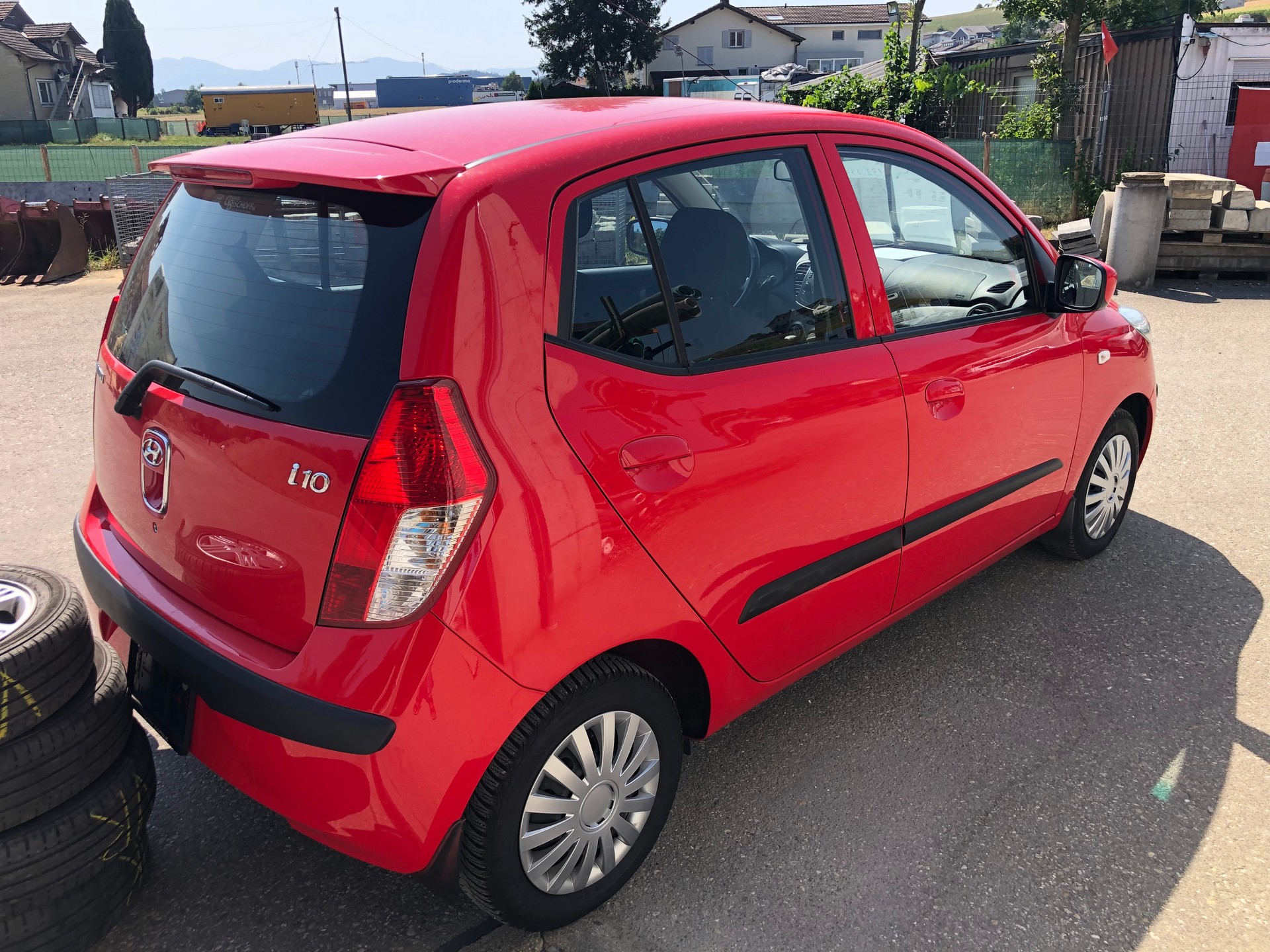 HYUNDAI i10 1.1 Comfort-image-3