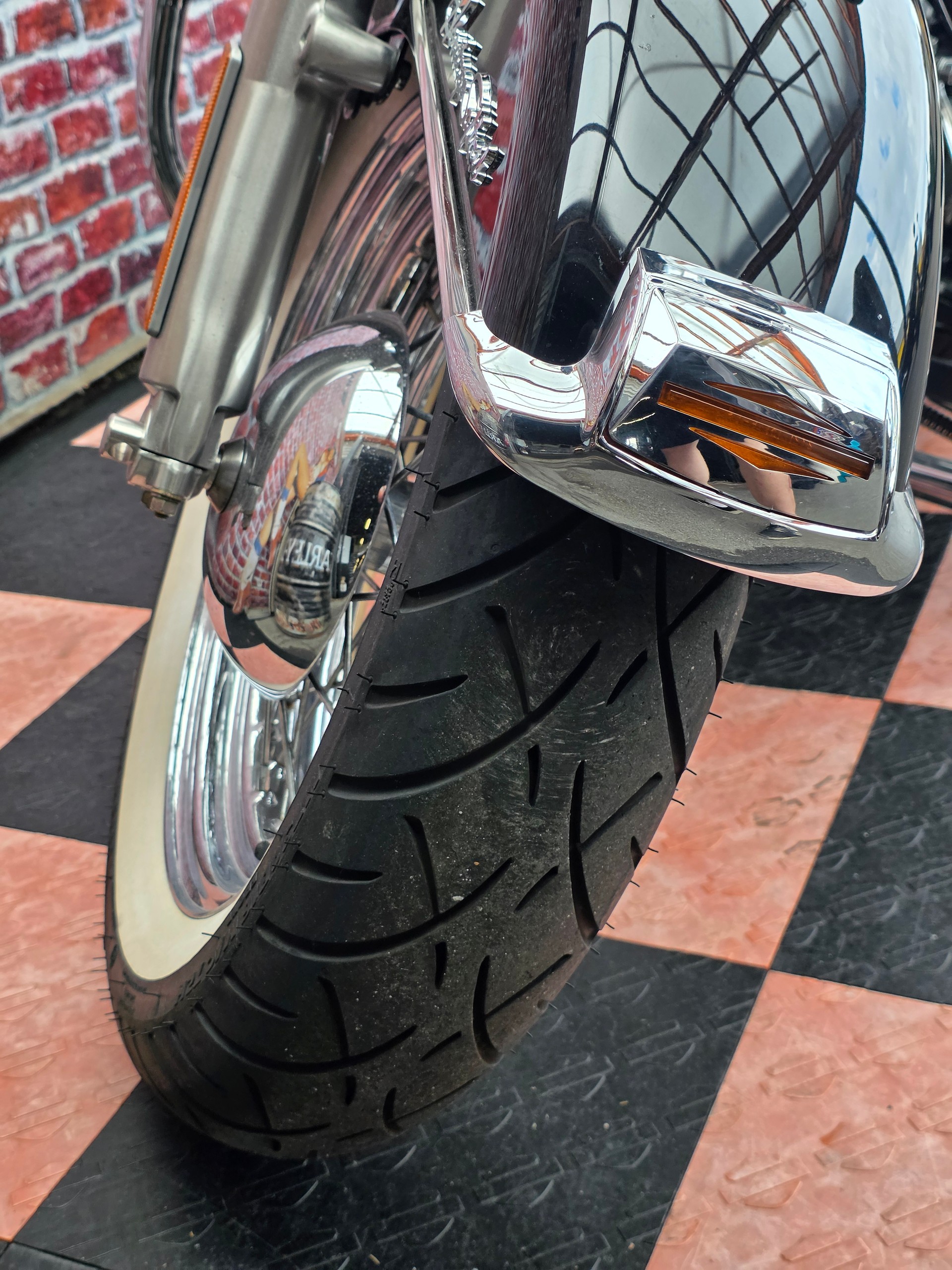HARLEY-DAVIDSON FLSTCI Softail Classic-image-11