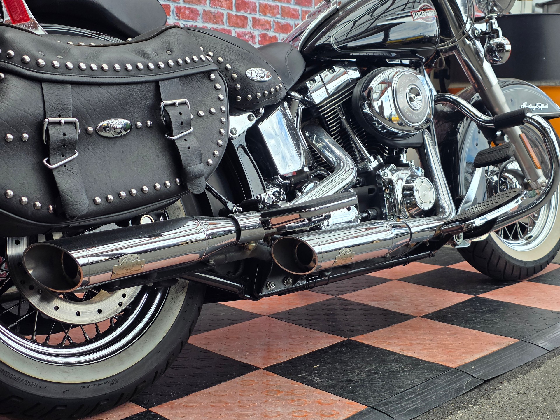 HARLEY-DAVIDSON FLSTCI Softail Classic-image-7