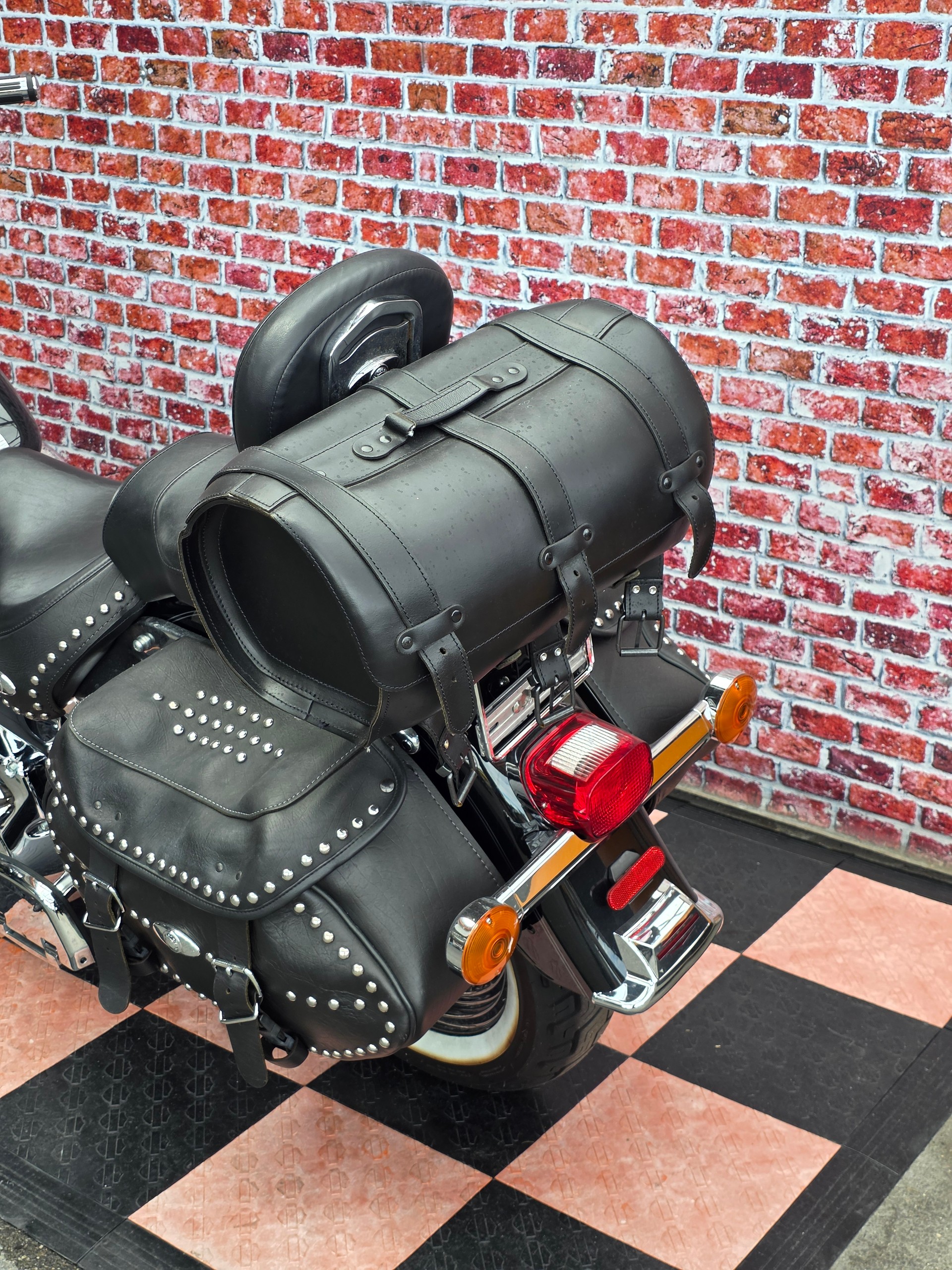 HARLEY-DAVIDSON FLSTCI Softail Classic-image-9